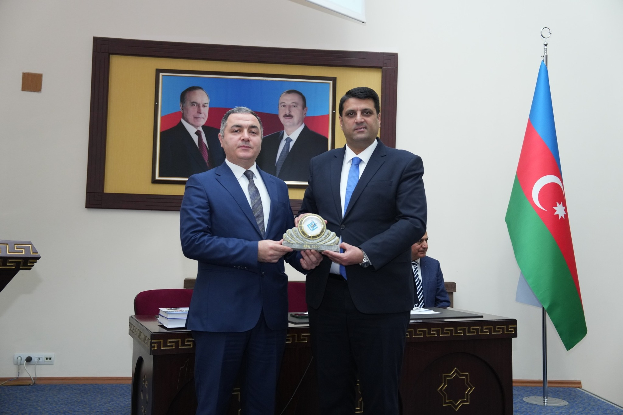 NDU-da “Suverenliyin Zəfər yolu” kitabının təqdimatı olub