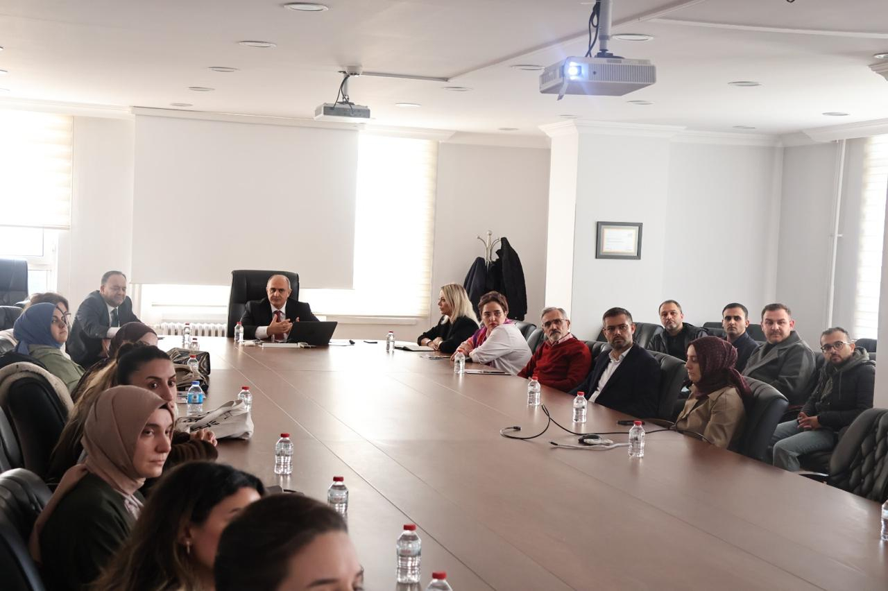 BSU-nun rektoru Marmara Universitetində mühazirə ilə çıxış edib 