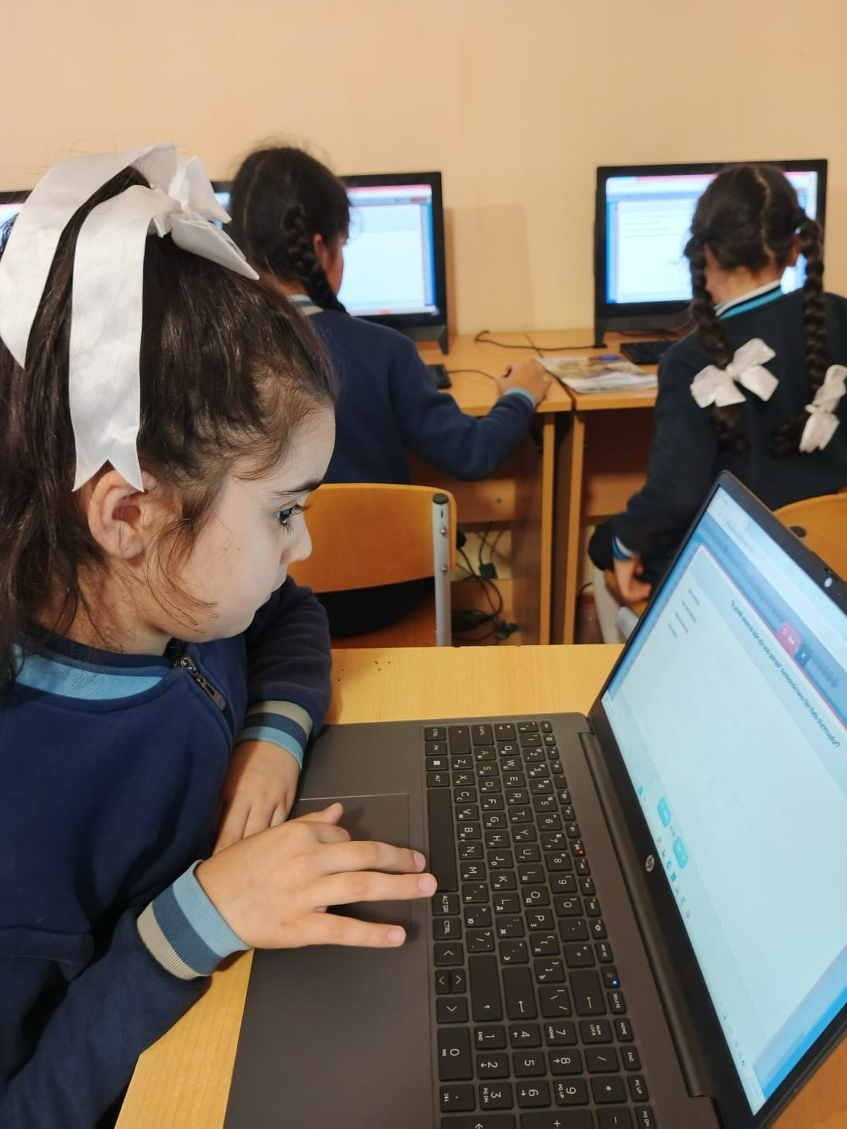 BilBacar müsabiqəsinin “Yarış” mərhələsi davam edir