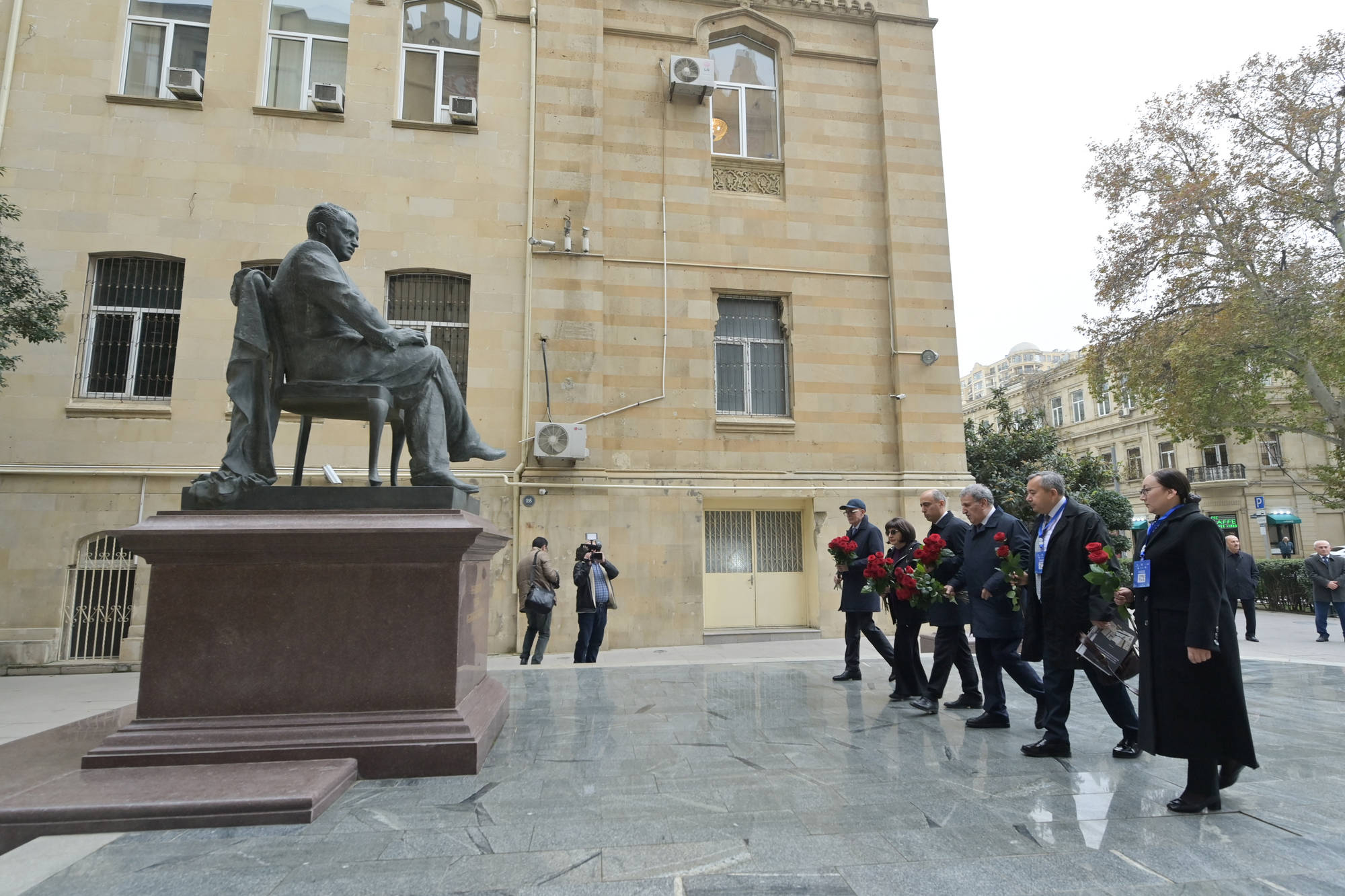 “Yusif Məmmədəliyev: Elm. İrs. İnnovasiyalar” adlı beynəlxalq konfransın ilk günü yekunlaşıb
