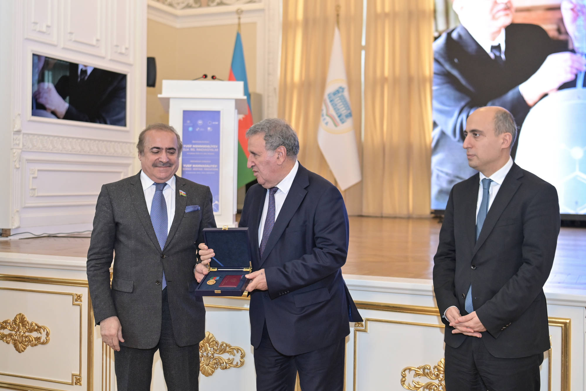 “Yusif Məmmədəliyev: Elm. İrs. İnnovasiyalar” adlı beynəlxalq konfransın ilk günü yekunlaşıb