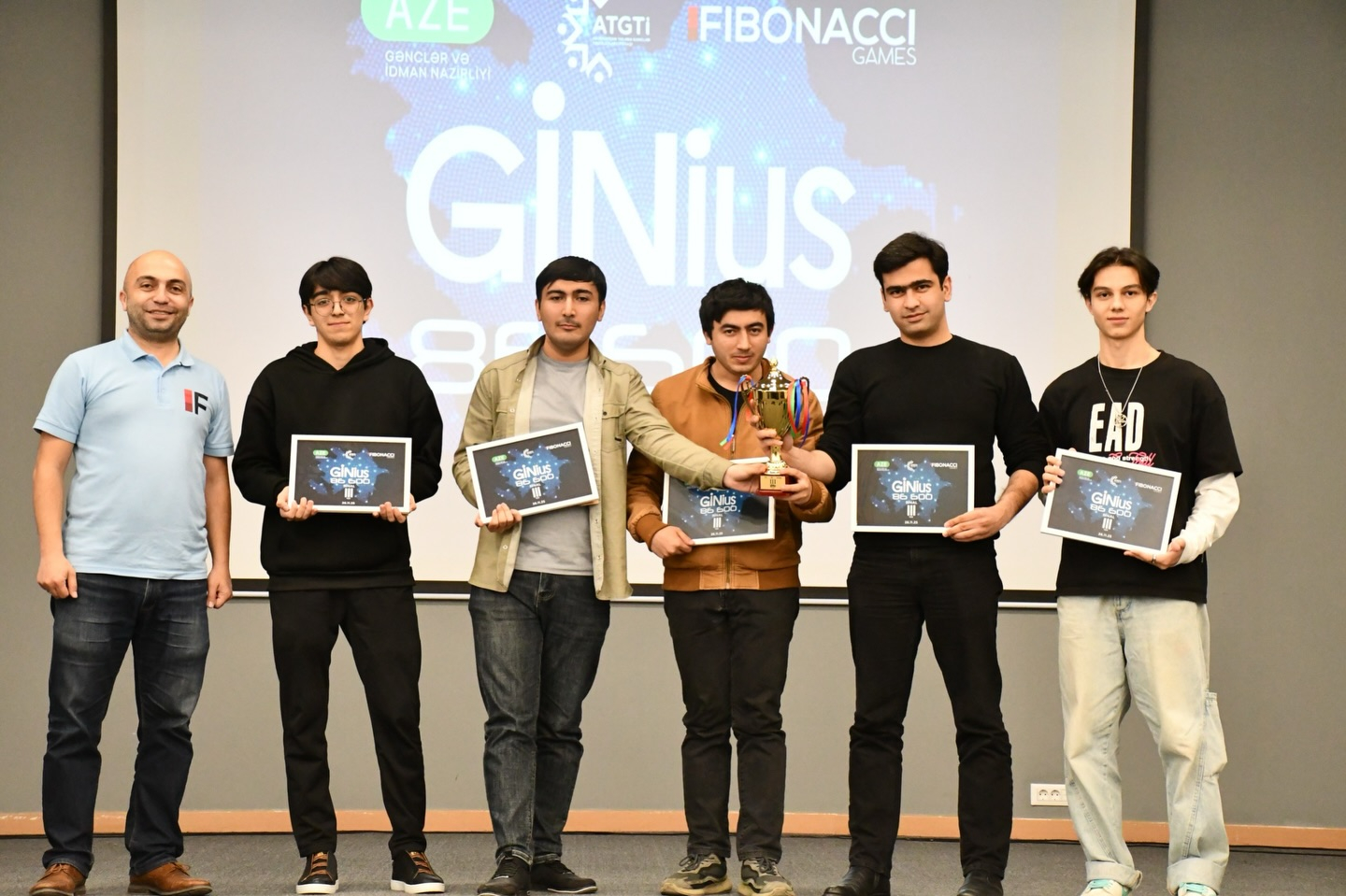 Qarabağ Universitetində Zəfər Gününə həsr edilən intellektual yarış keçirilib