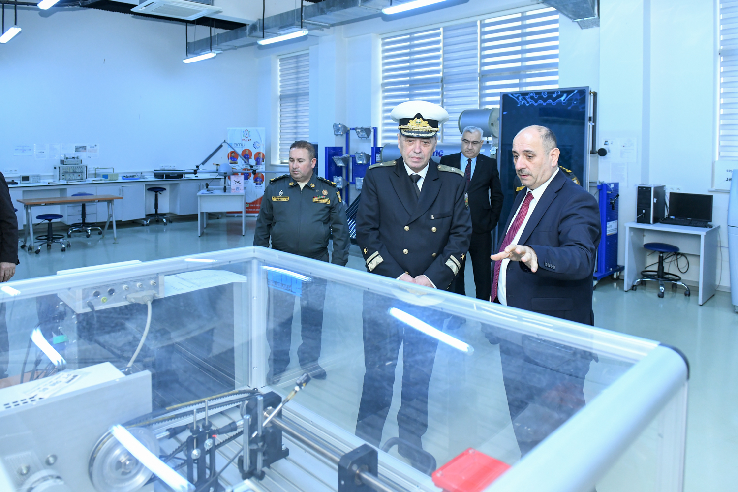 BMU ilə Bolqarıstanın Hərbi Dəniz Akademiyası arasında əməkdaşlıq müzakirə olunub