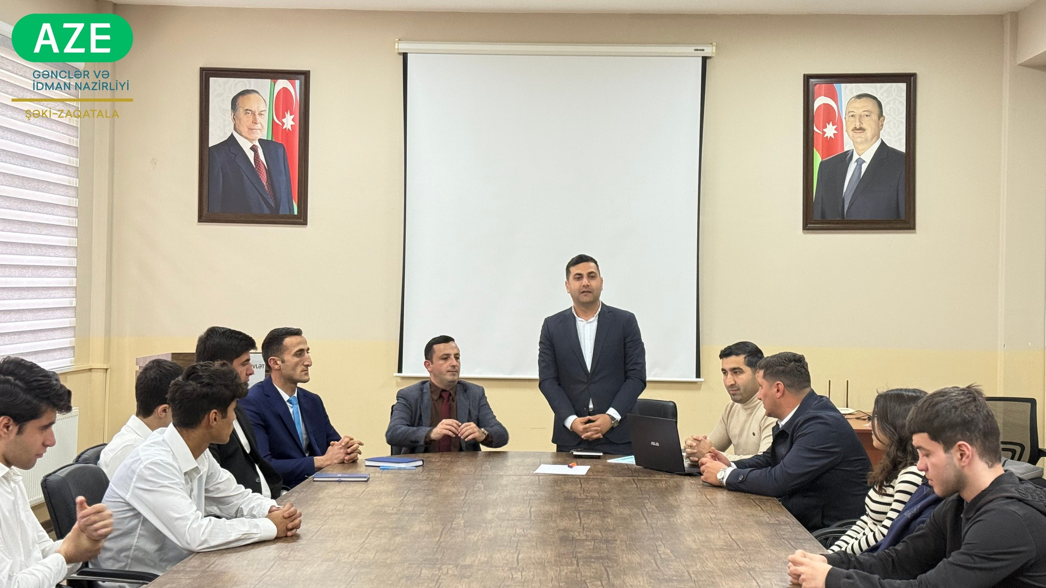 Qəbələ Peşə Mərkəzində  "dəyirmi masa" təşkil olunub