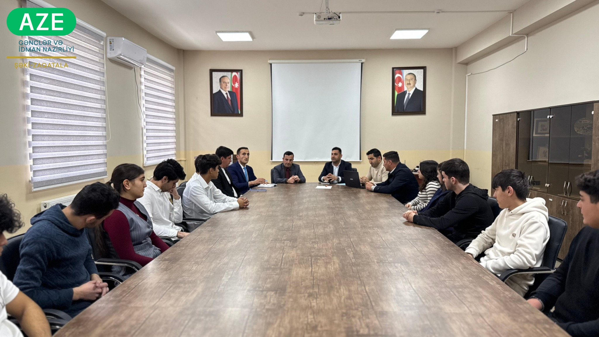 Qəbələ Peşə Mərkəzində  "dəyirmi masa" təşkil olunub