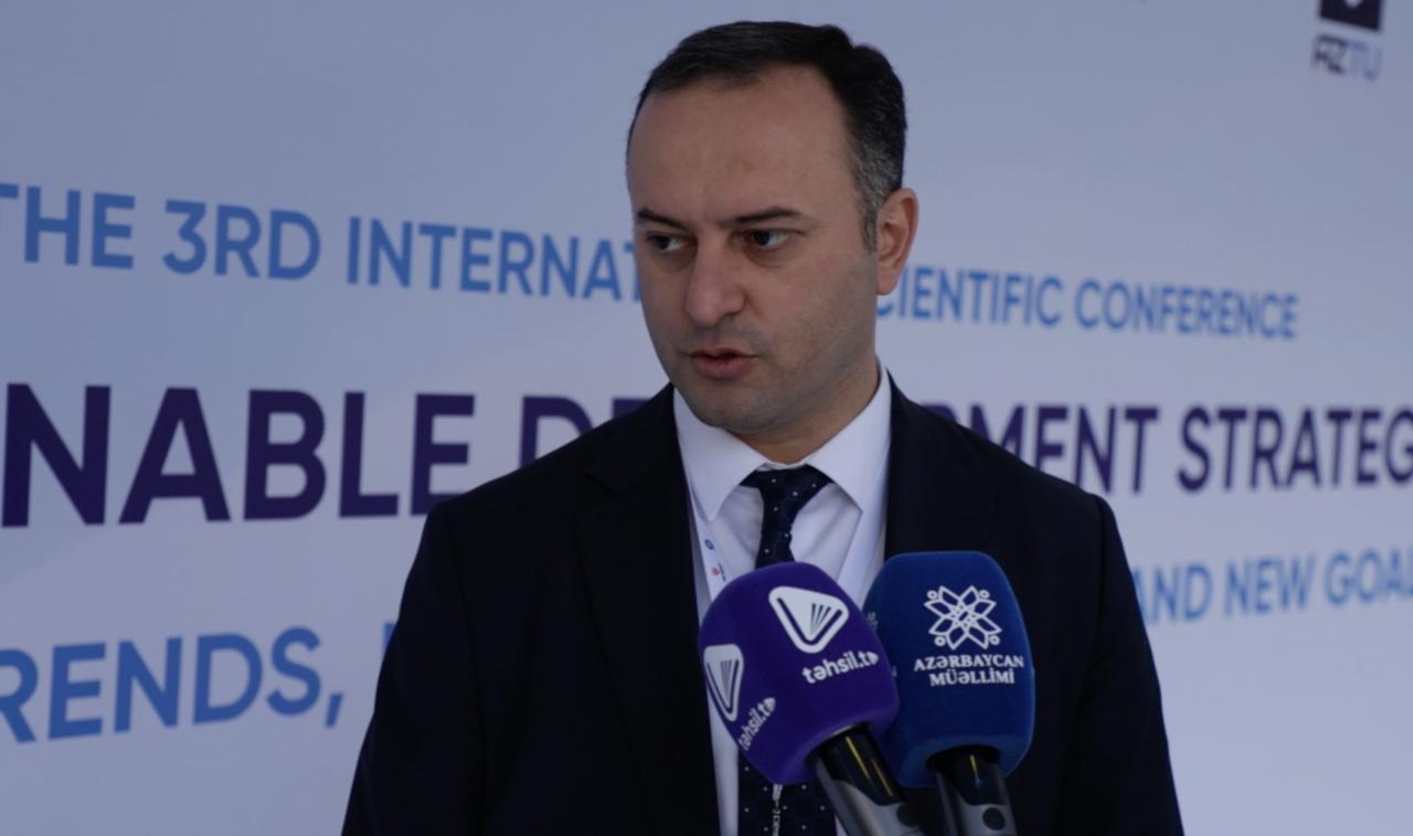 Raqif Qasımov: Rəqəmsallaşma və diferensial qiymətləndirmə ali təhsildə yeni inkişaf mərhələsi açır