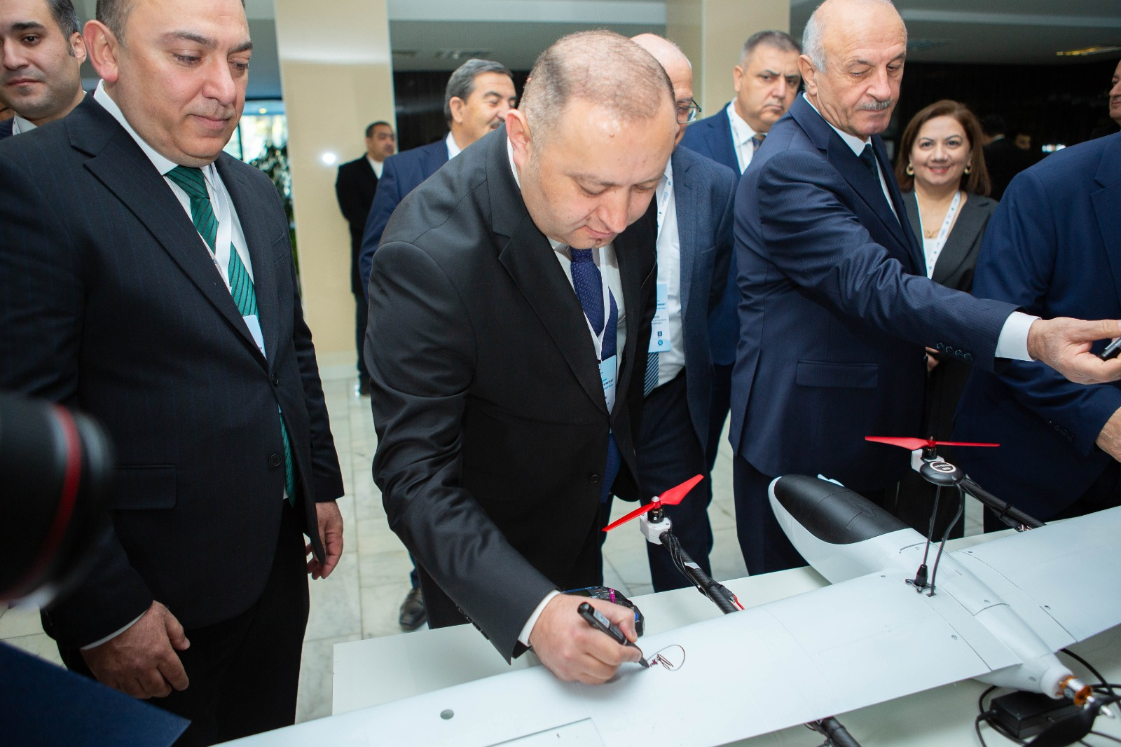 “Davamlı İnkişaf Strategiyası: Qlobal trendlər, milli təcrübələr və yeni hədəflər” adlı III Beynəlxalq Konfrans öz işinə başlayıb