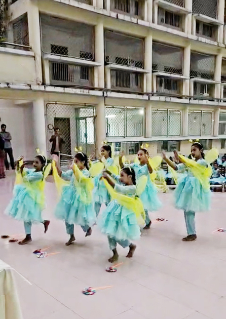 Leyla Əliyeva və Arzu Əliyeva Dəkkədə uşaq evini ziyarət ediblər