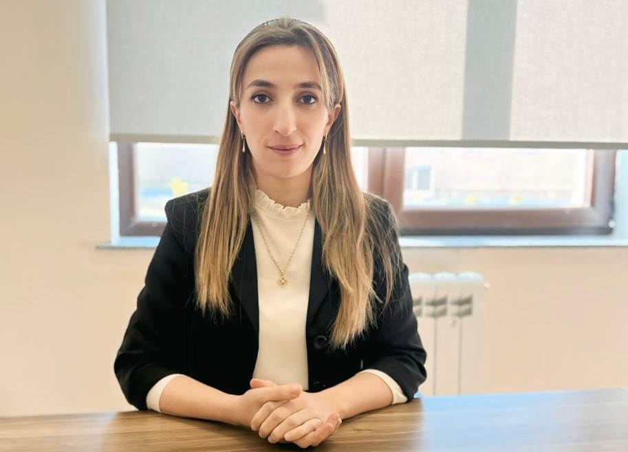 Bu gün ənənəvi dərslə nəyəsə nail olmaq çox çətindir – Şuşa məktəbinin müəllimi