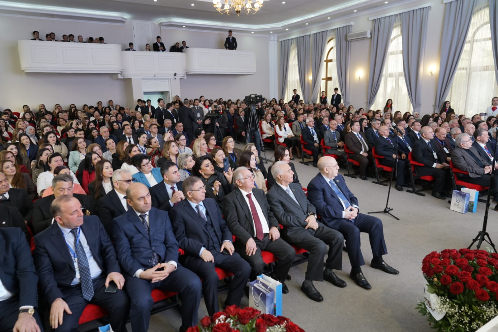 Azərbaycan Kooperasiya Universitetinin 60 illiyinə həsr edilən konfrans keçirilib