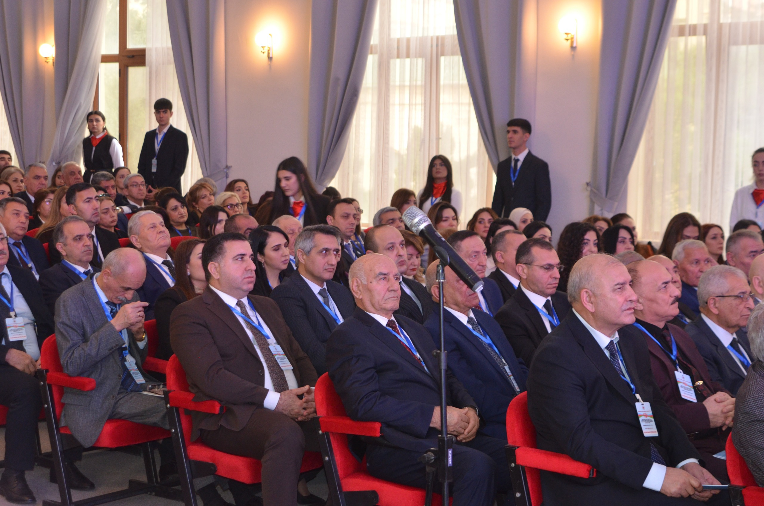 Azərbaycan Kooperasiya Universitetinin 60 illiyinə həsr edilən konfrans keçirilib