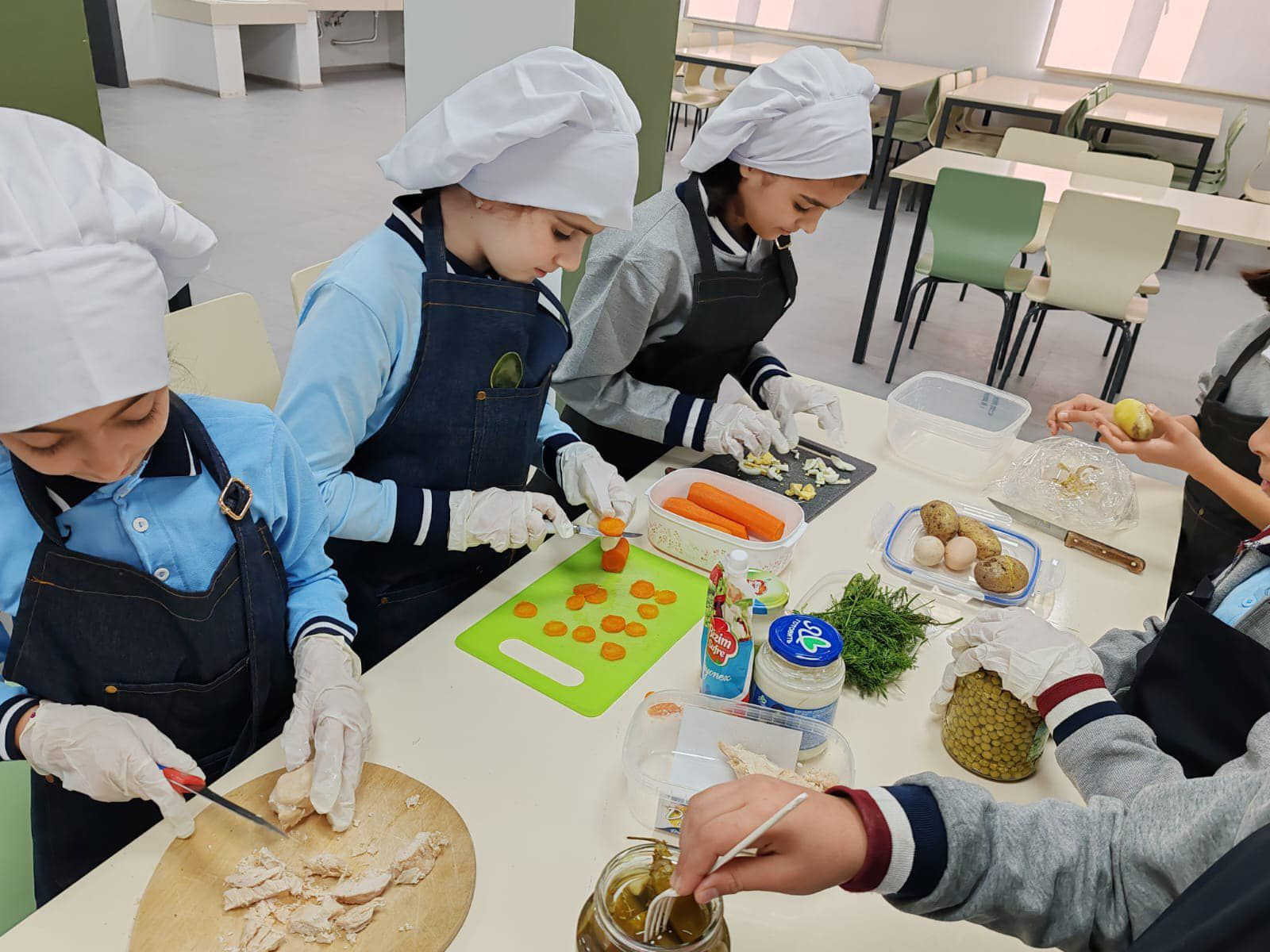 “Zəfərdən təhsilə”: Laçın şəhəri 2 nömrəli tam orta ümumtəhsil məktəbi