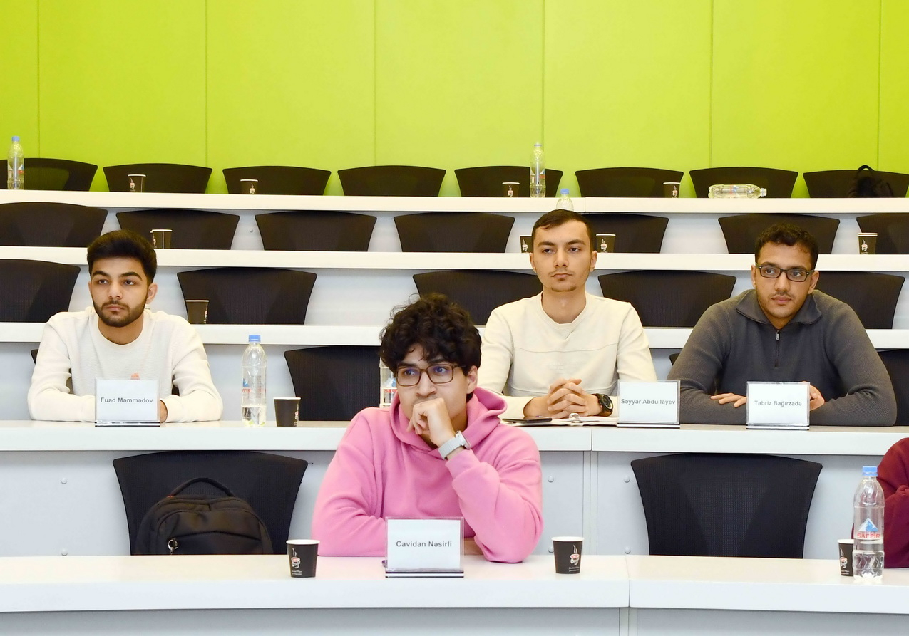 ADNSU-da “Rəqəmsal dövrdə kommunikasiya və informasiya təhlükəsizliyi” mövzusunda təlim keçirilib