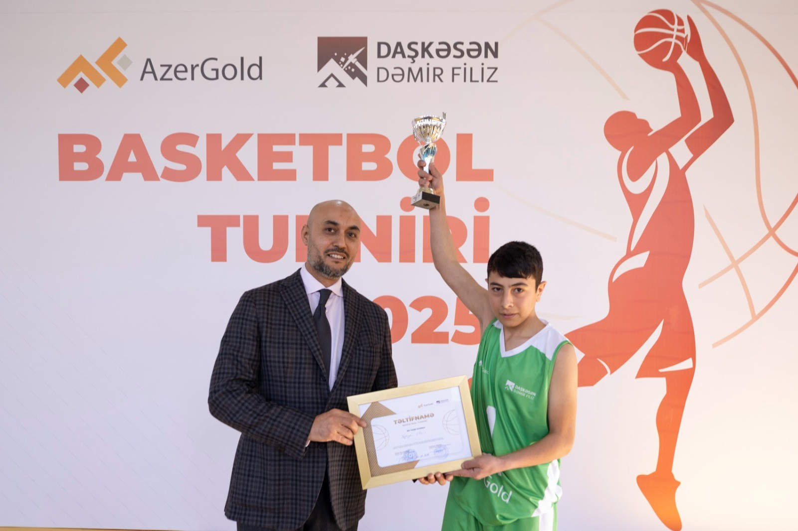 Daşkəsəndə məktəblilər arasında basketbol turniri keçirilib