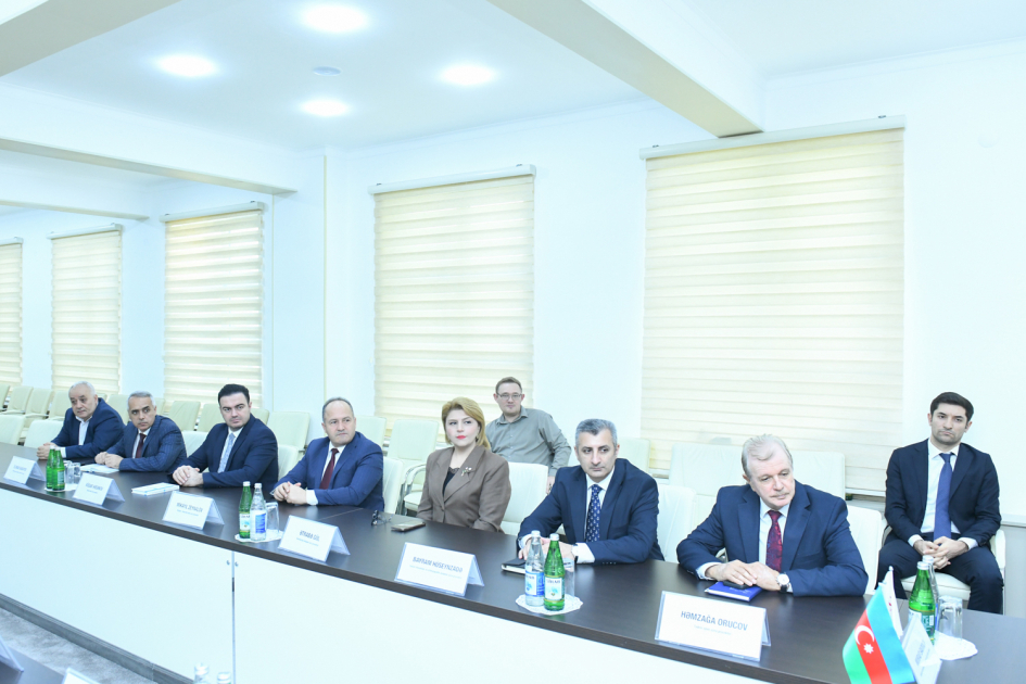 BMU ilə “Turan Volts Energy” arasında memorandum imzalanıb