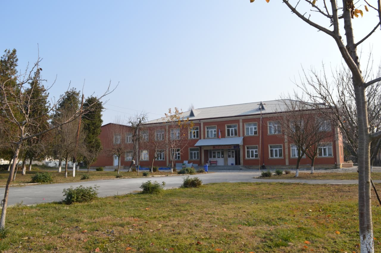 Qədim kəndin 94 yaşlı məktəbi