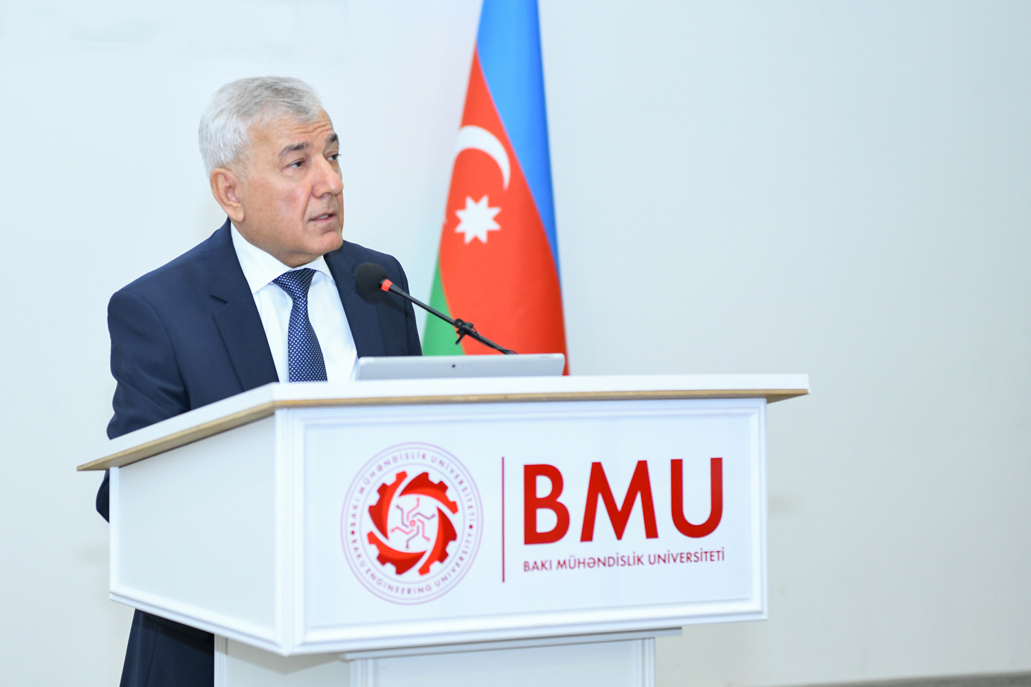 BMU-da Ulu Öndərin anım günü ilə bağlı tədbirlər keçirilib