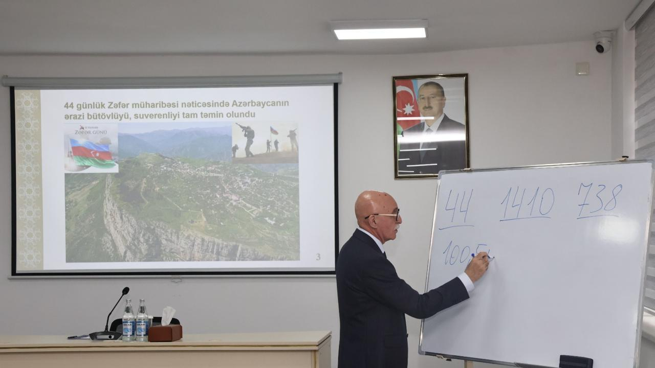 Nazir müavini BSU-nun tələbələri ilə görüşüb