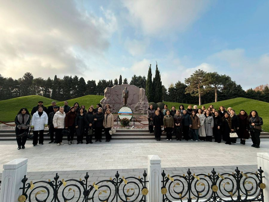 Məktəblərdə Heydər Əliyevin xatirəsinə həsr olunmuş tədbirlər keçirilib