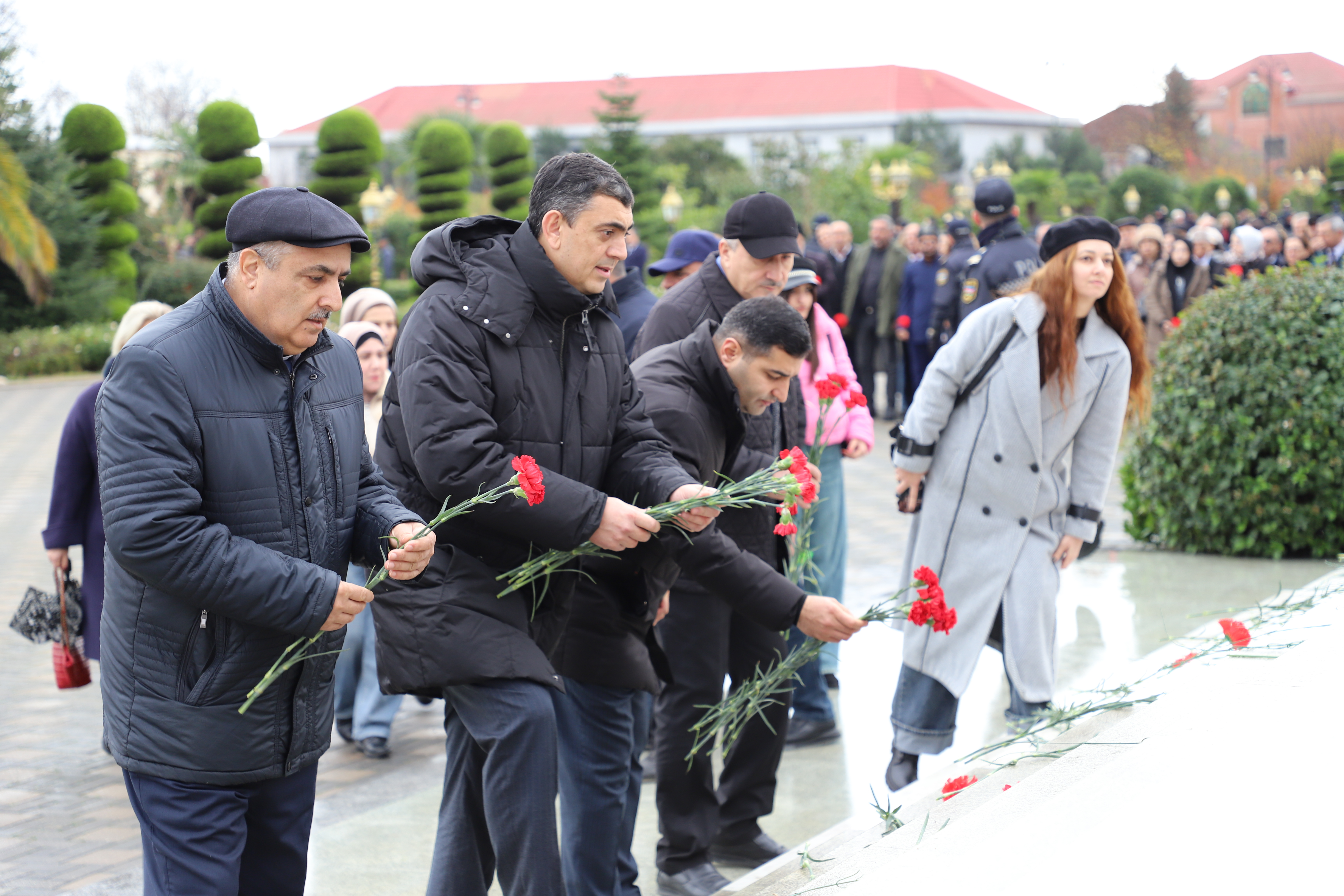 LDU-da Heydər Əliyevin xatirəsi ehtiramla yad edilib