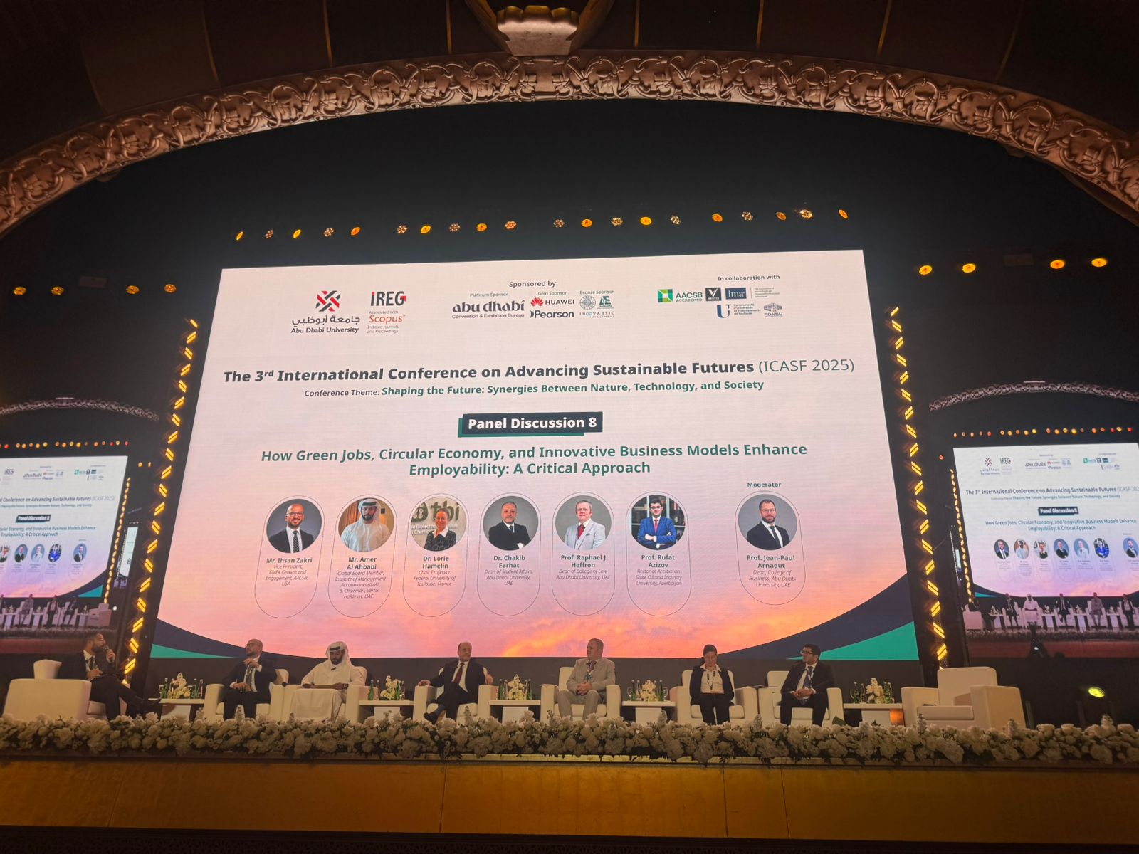 ADNSU-nun rektoru BƏƏ-də keçirilən III Beynəlxalq Konfransda çıxış edib