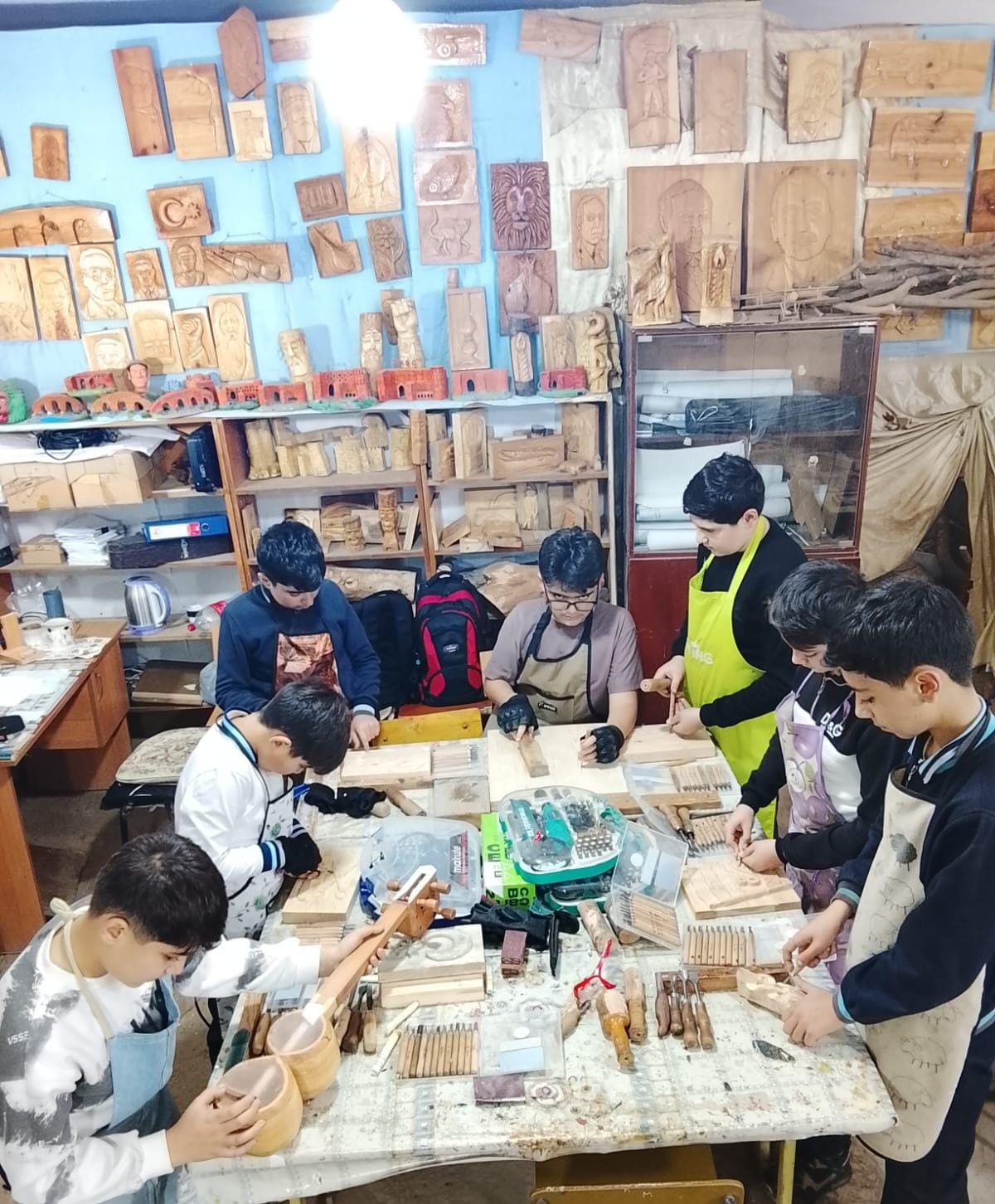 Ağaca can verən müəllim