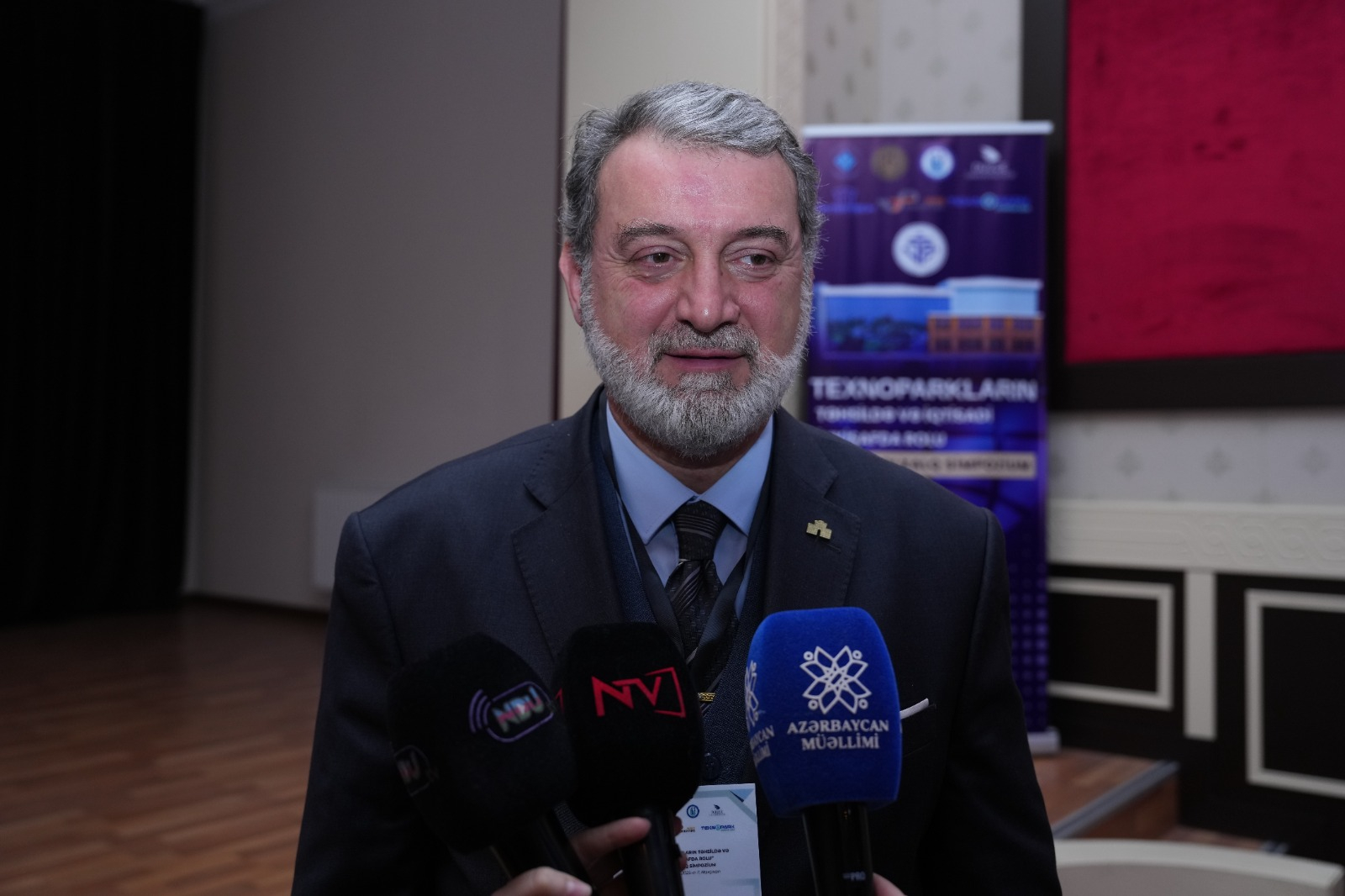 Türkiyəli professor: NDU texnoparklar yaratmaqla çox böyük missiyanı öz üzərinə götürüb