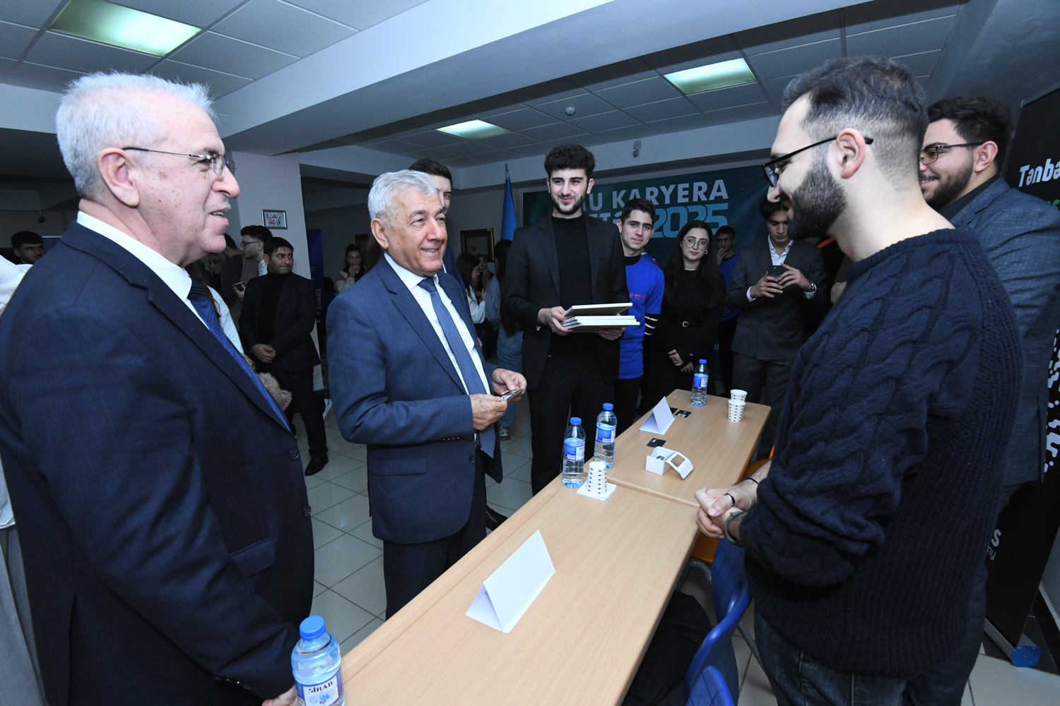 BMU-da “Karyera həftəsi” çərçivəsində növbəti sərgi təşkil olunub