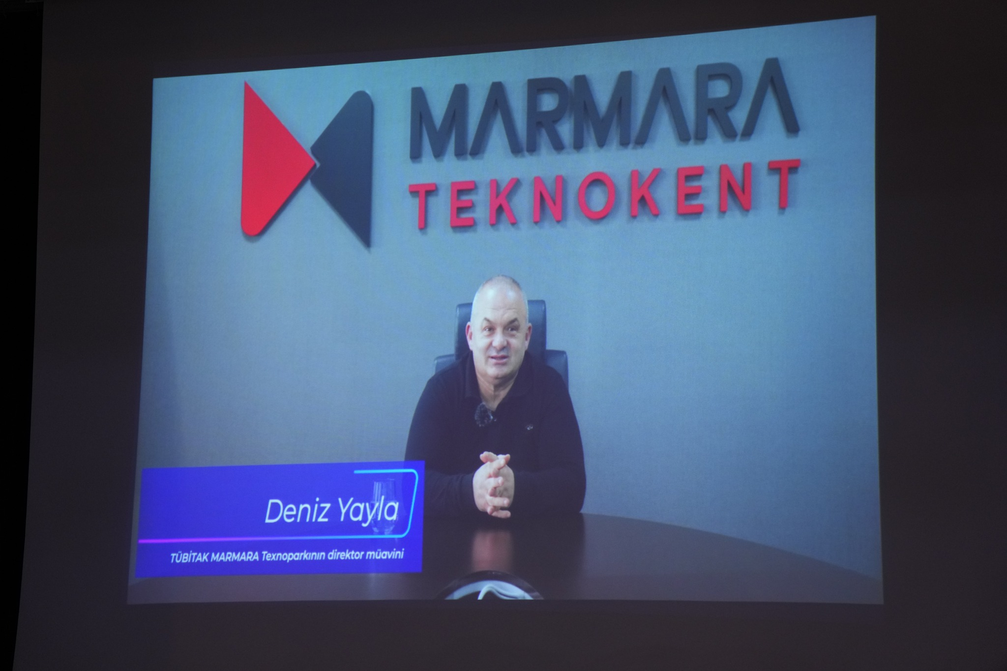 NDU-da “Texnoparkların təhsildə və iqtisadi inkişafda rolu” simpoziumu keçirilib