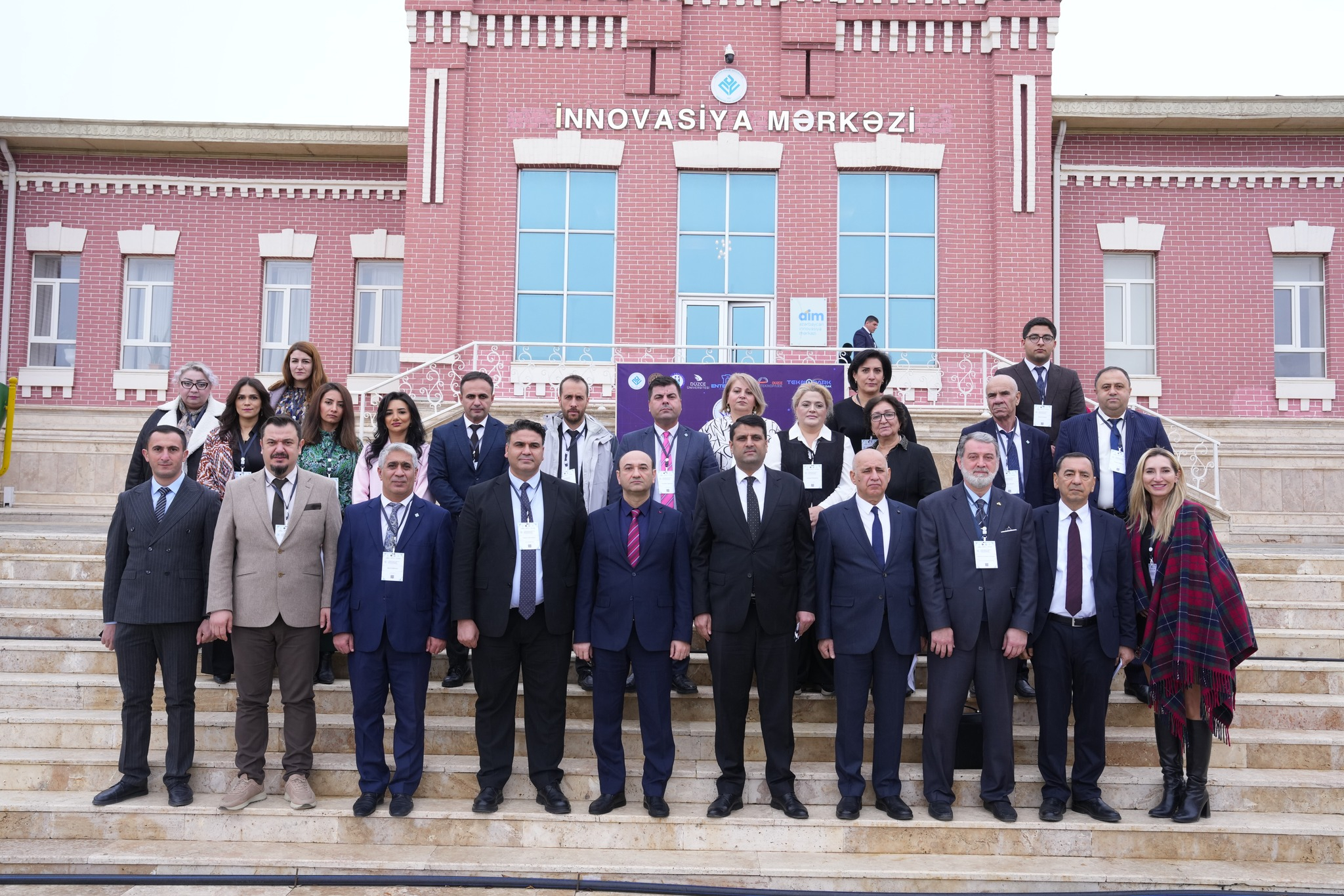 NDU-da “Texnoparkların təhsildə və iqtisadi inkişafda rolu” simpoziumu keçirilib