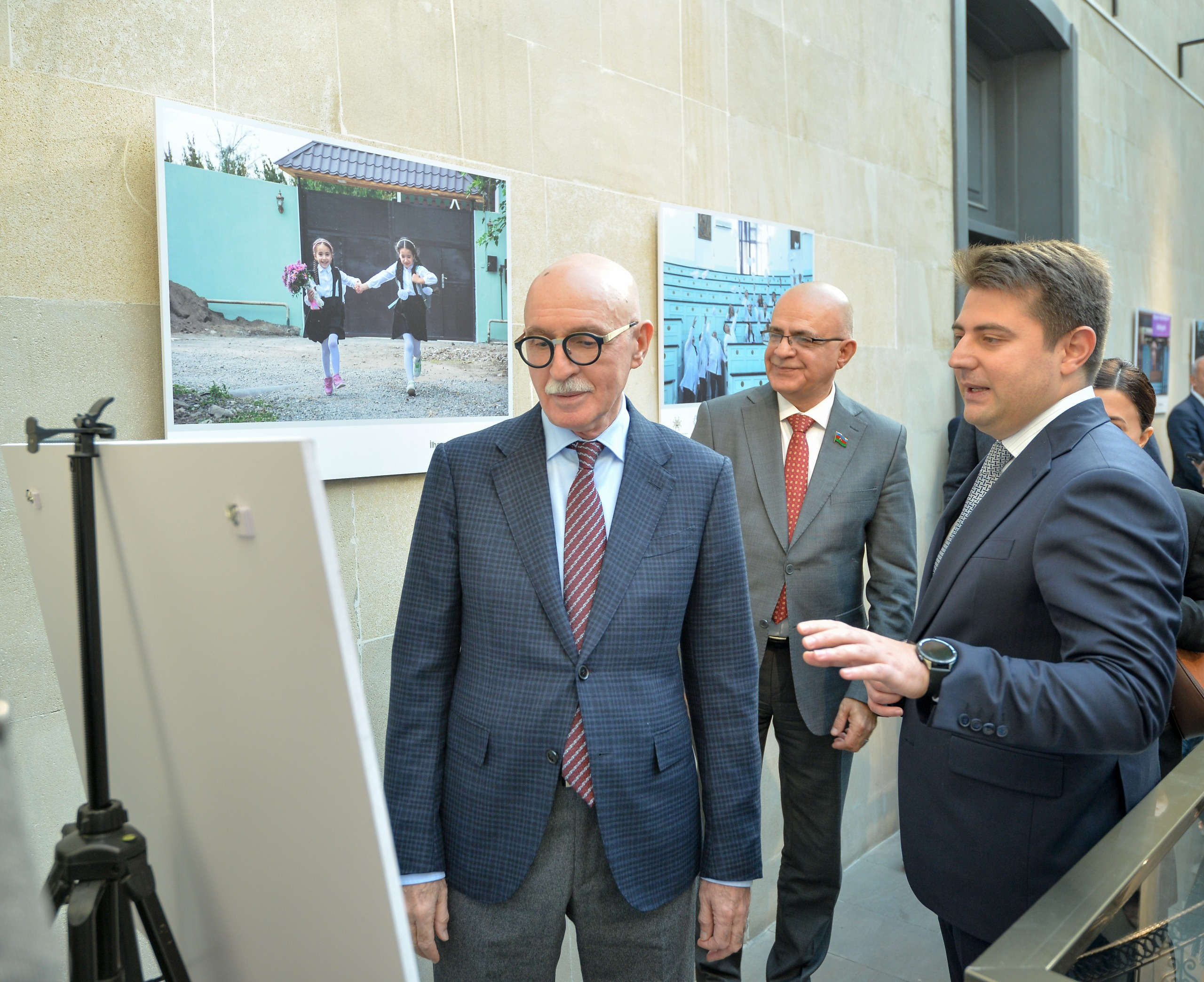 Təhsilə fotonun gözü ilə baxanlar mükafatlandırıldı 