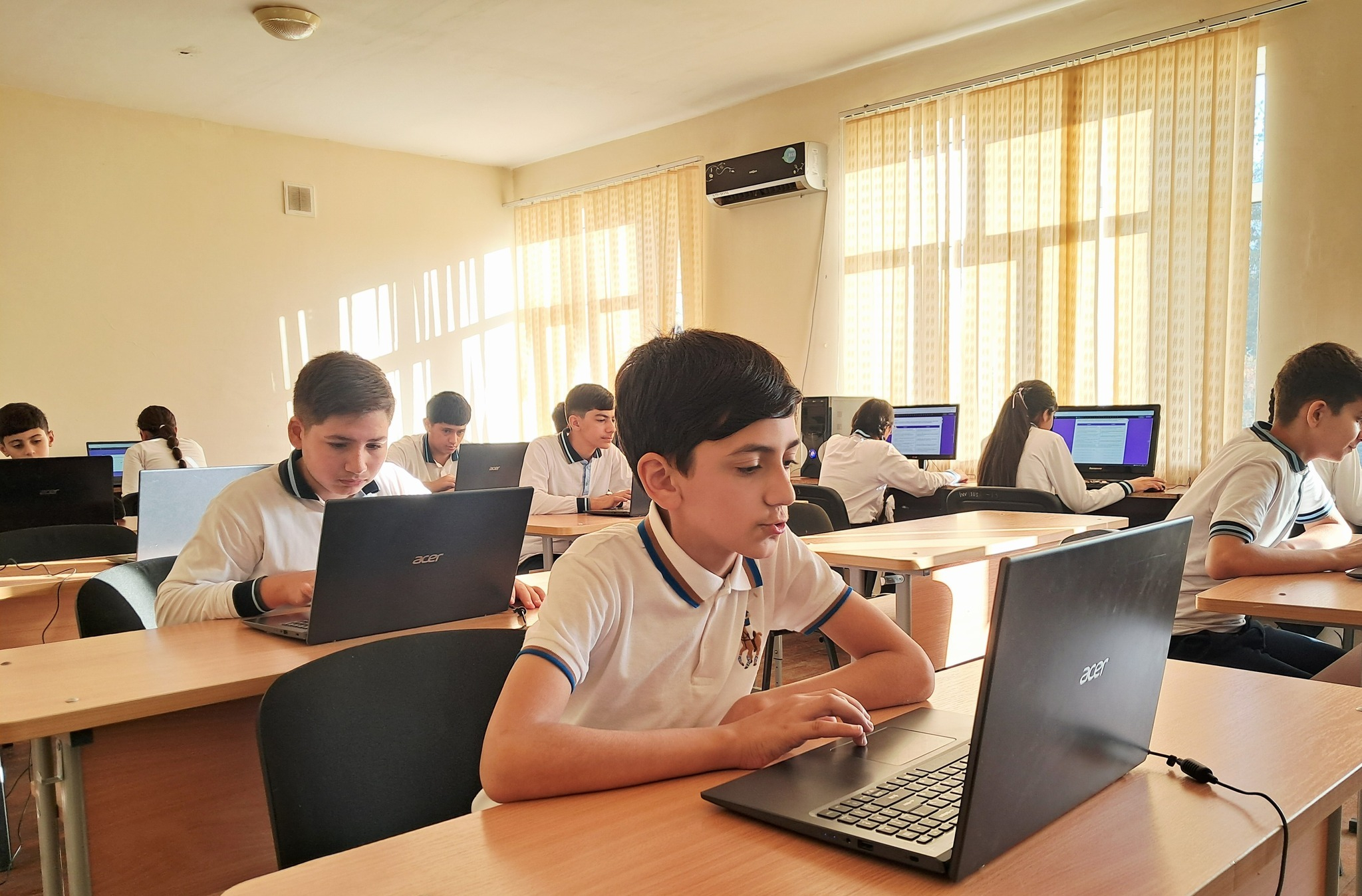 Şirvan-Salyan üzrə 23 minə yaxın şagird rəqəmsal bacarıqlar dərslərinə cəlb olunub