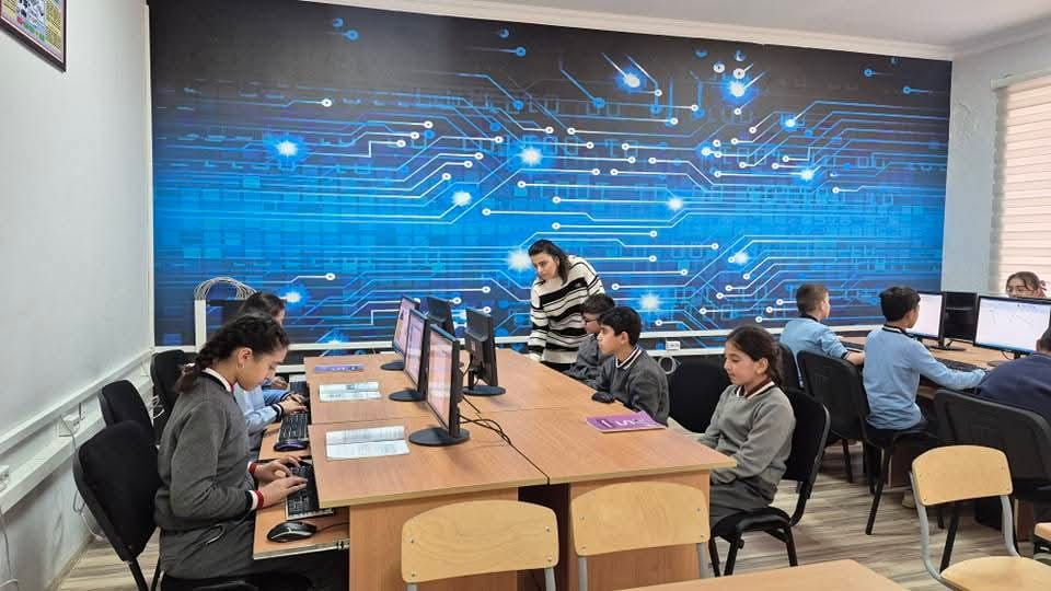Şirvan-Salyan üzrə 23 minə yaxın şagird rəqəmsal bacarıqlar dərslərinə cəlb olunub