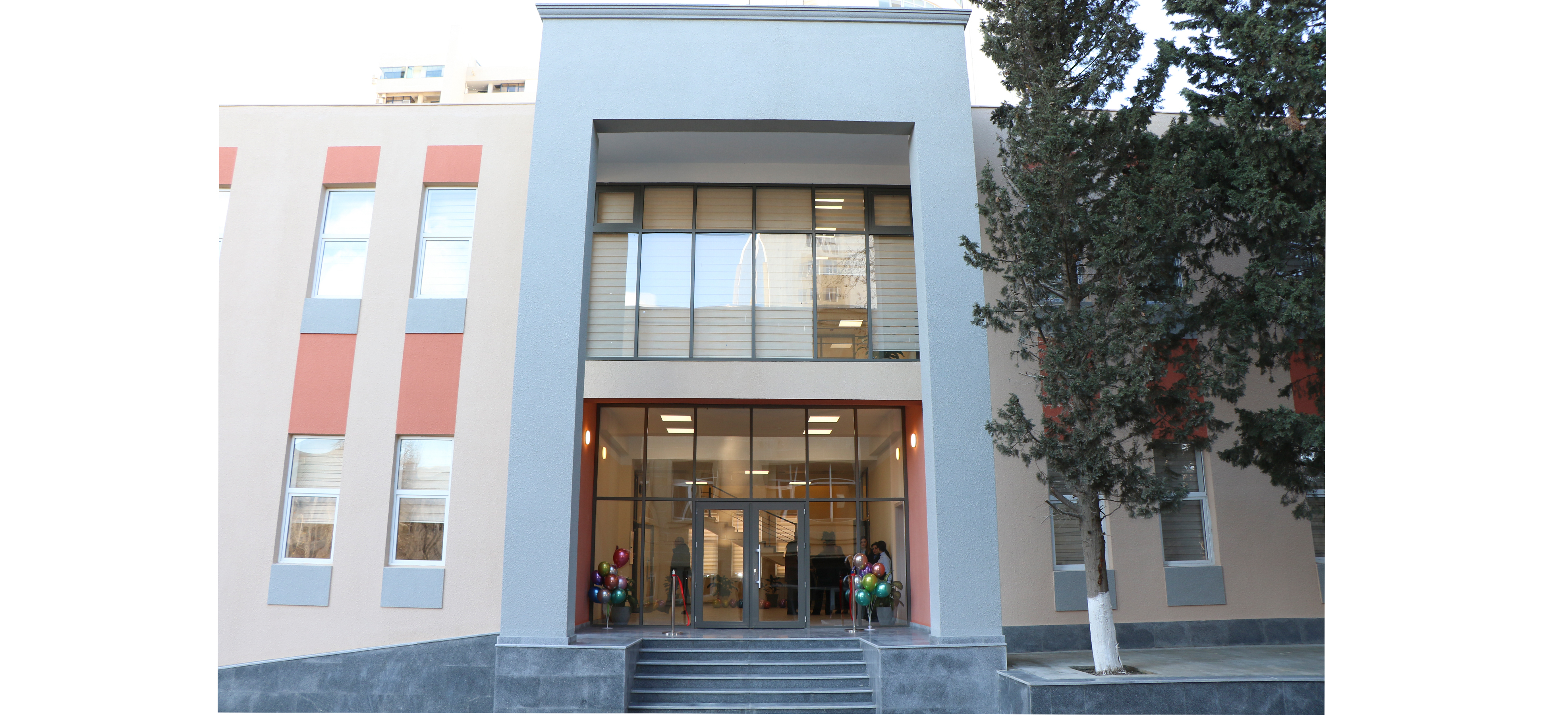 AzMİU-da yeni fakültə binası istifadəyə verilib