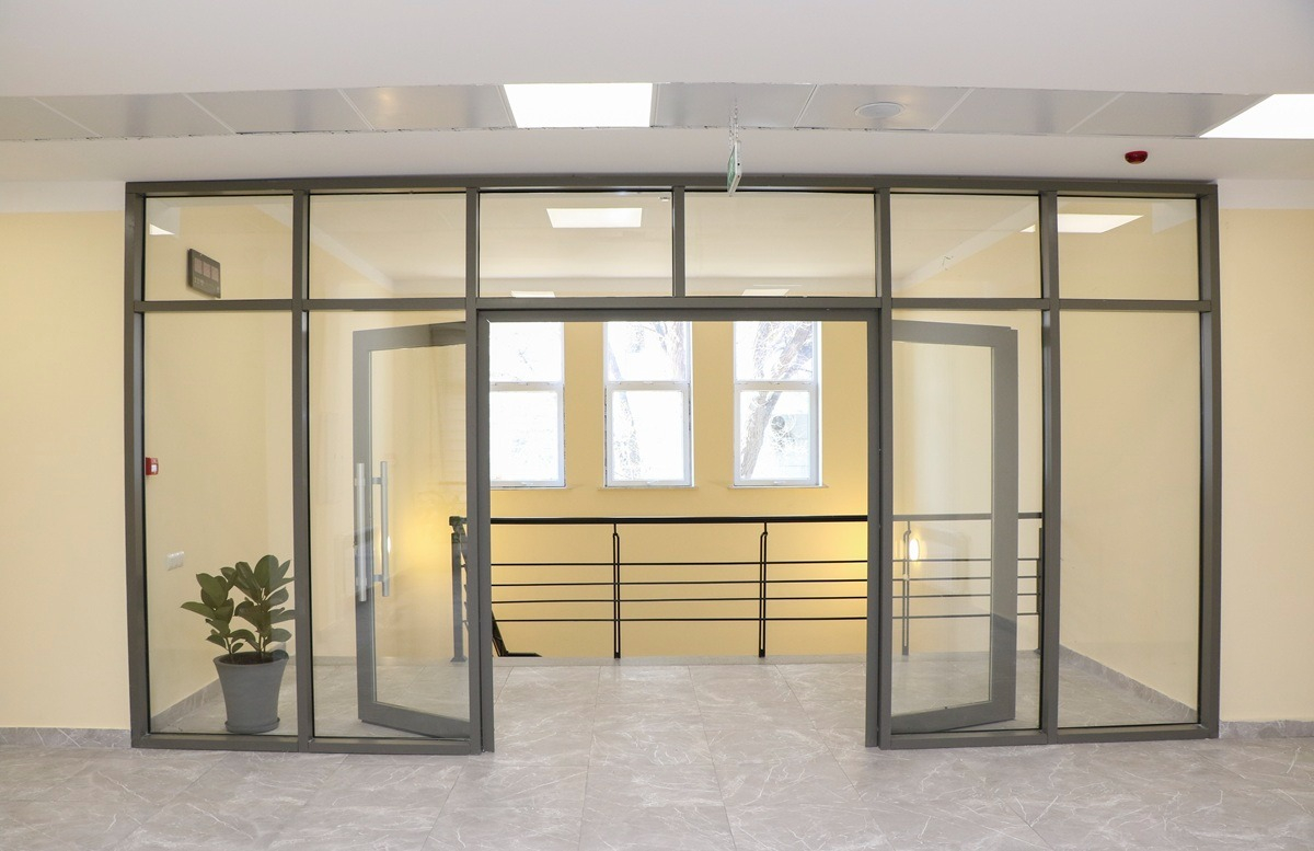 AzMİU-da yeni fakültə binası istifadəyə verilib