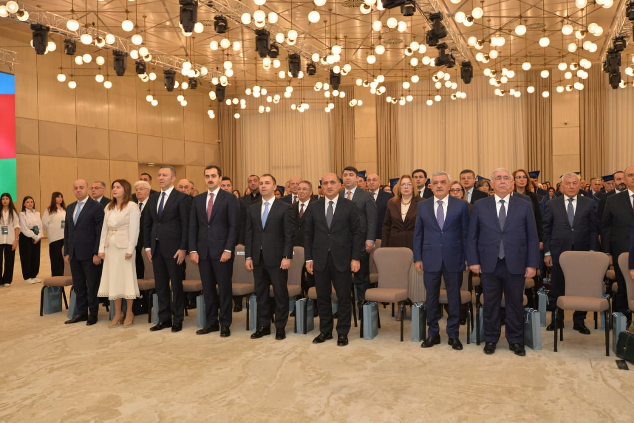 AzMİU-nun 50 illik yubileyi təntənəli şəkildə qeyd olunub