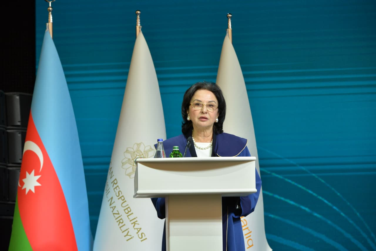 AzMİU-nun 50 illik yubileyi təntənəli şəkildə qeyd olunub