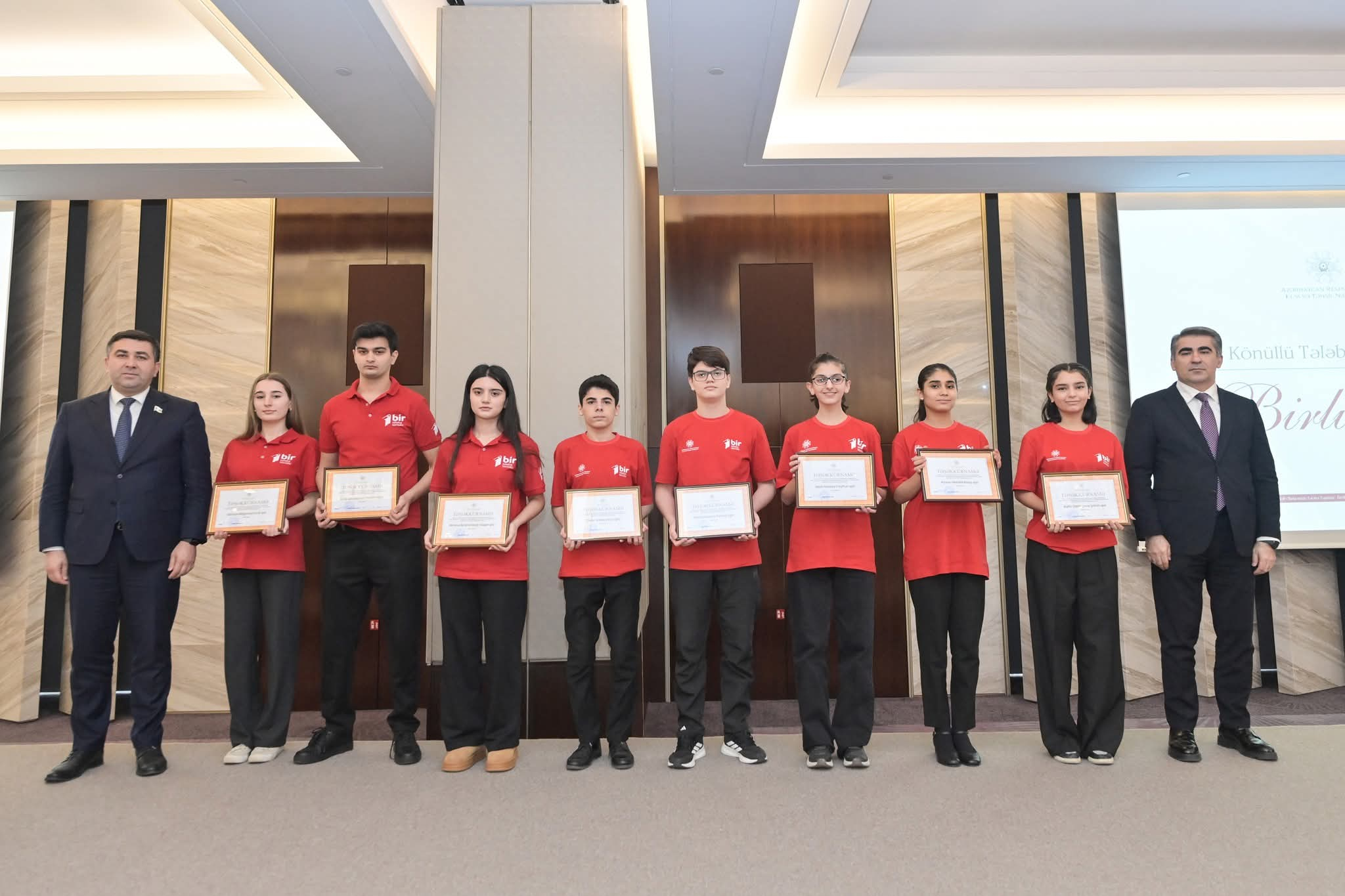 “Bir Könüllü” təşkilatının 10 illik yubiley tədbiri keçirilib