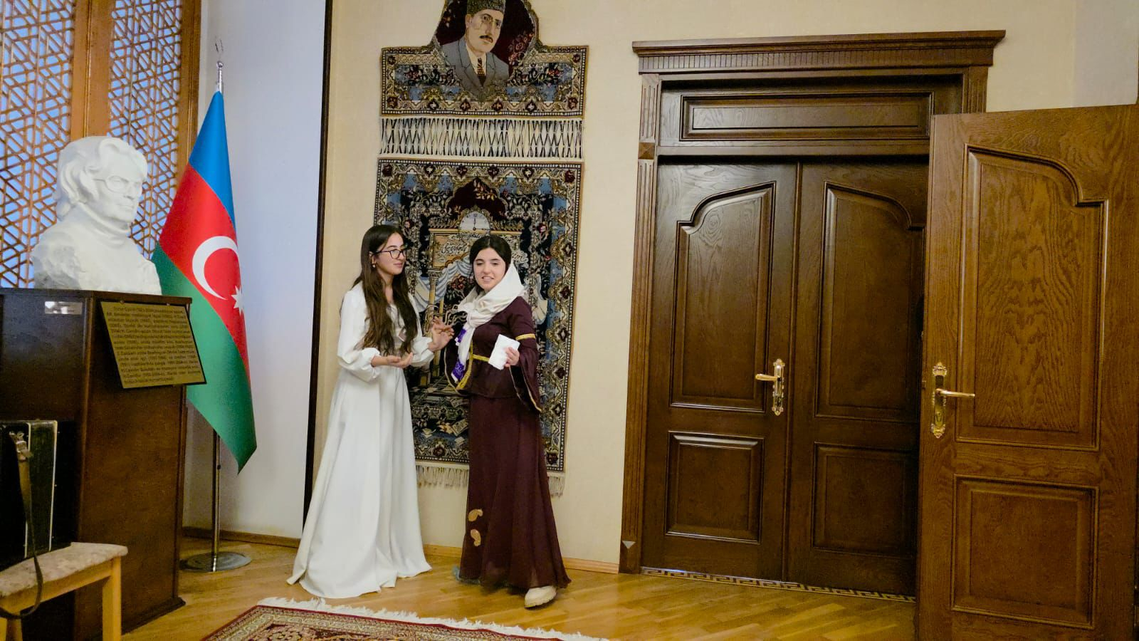 Göytəpə məktəbliləri Hüseyn Cavidin “Ana” pyesini ev muzeyində səhnələşdirdilər