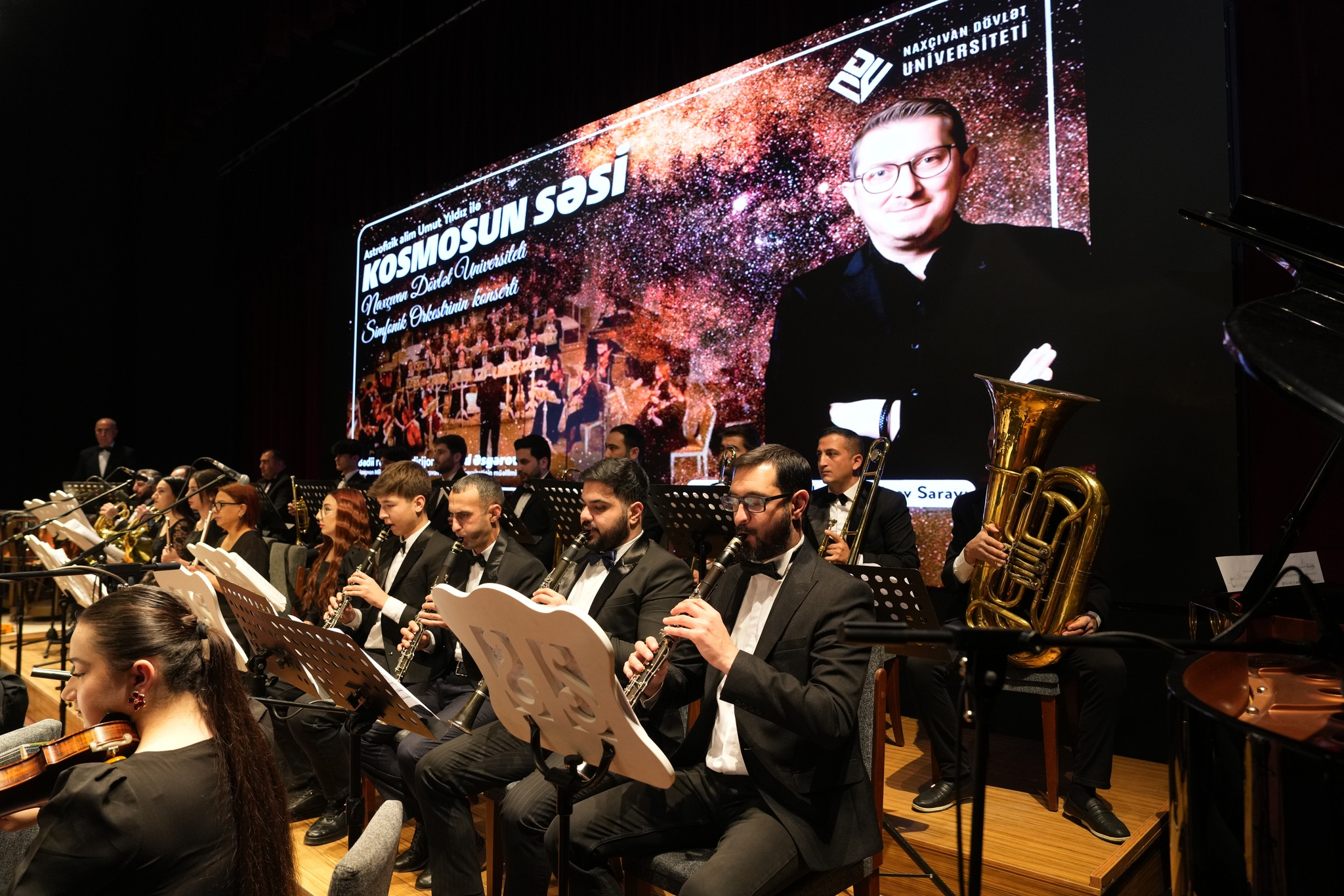 Elm və musiqi eyni səhnədə: Astrofizik alim NDU-ya gəlib