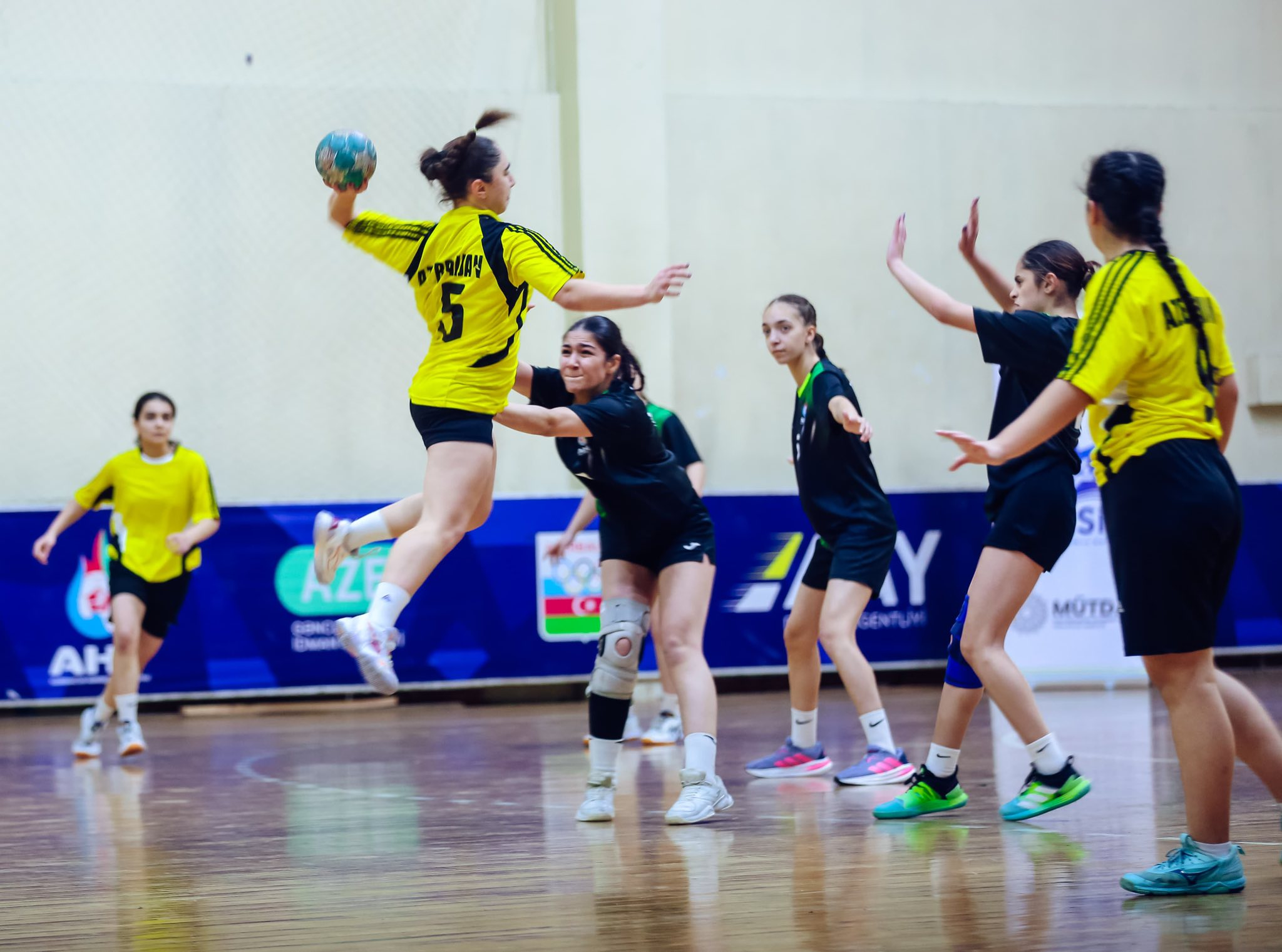 Həndbol üzrə respublika birinciliyi keçirilib