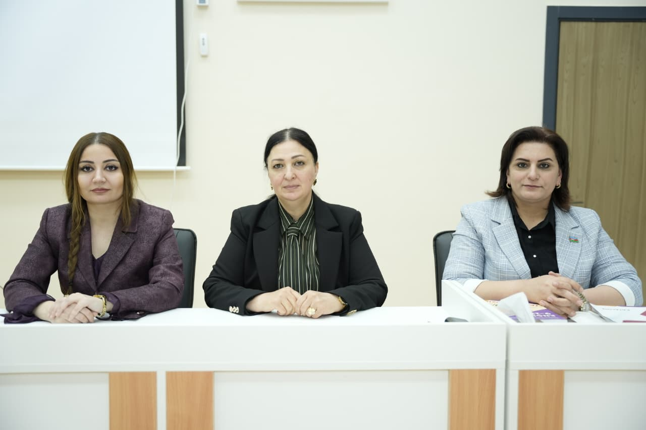 Astarada müəllimlərlə inklüziv təhsilin əhəmiyyəti müzakirə edilib