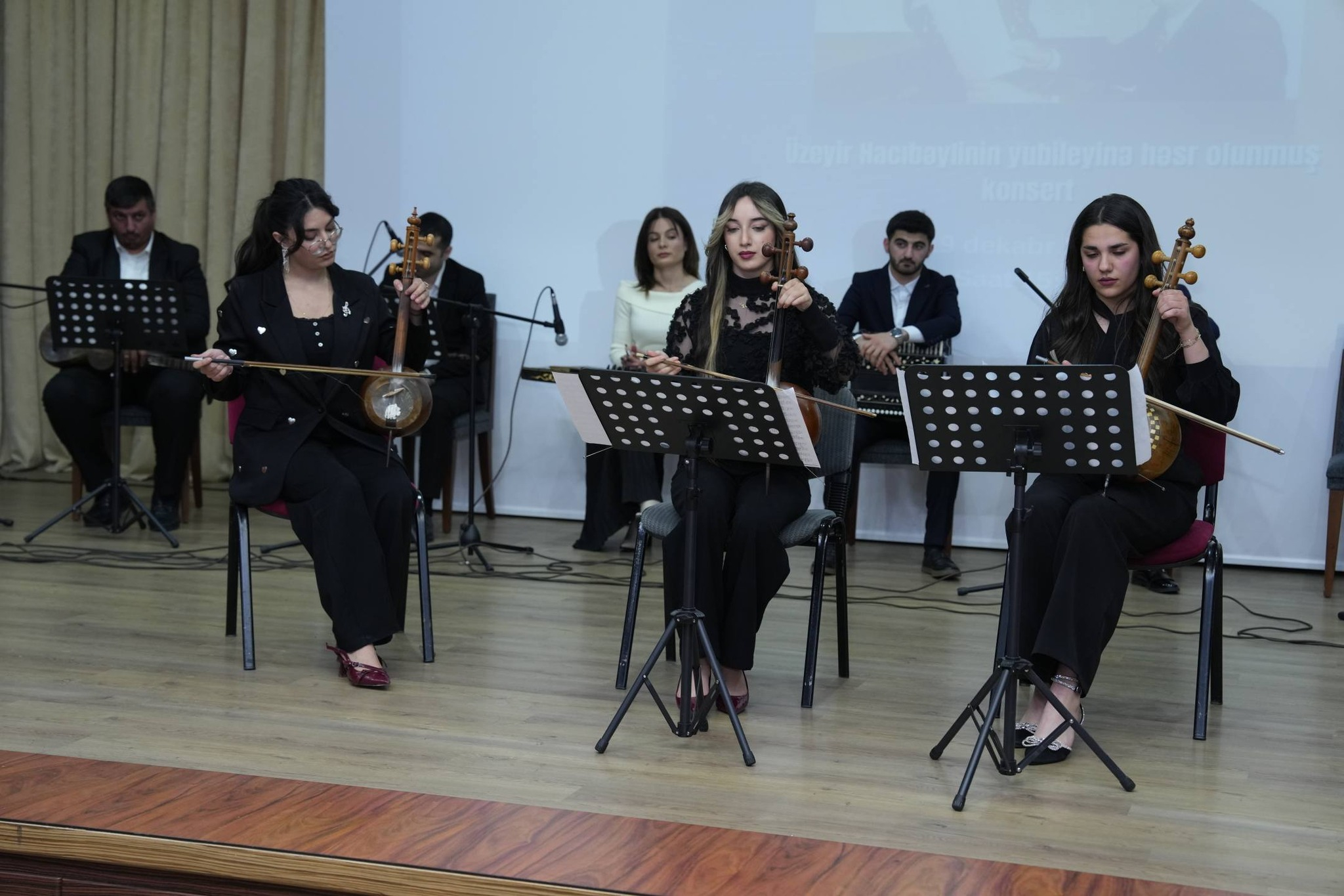 NDU-da Üzeyir Hacıbəylinin 140 illiyinə həsr olunmuş hesabat konserti keçirilib