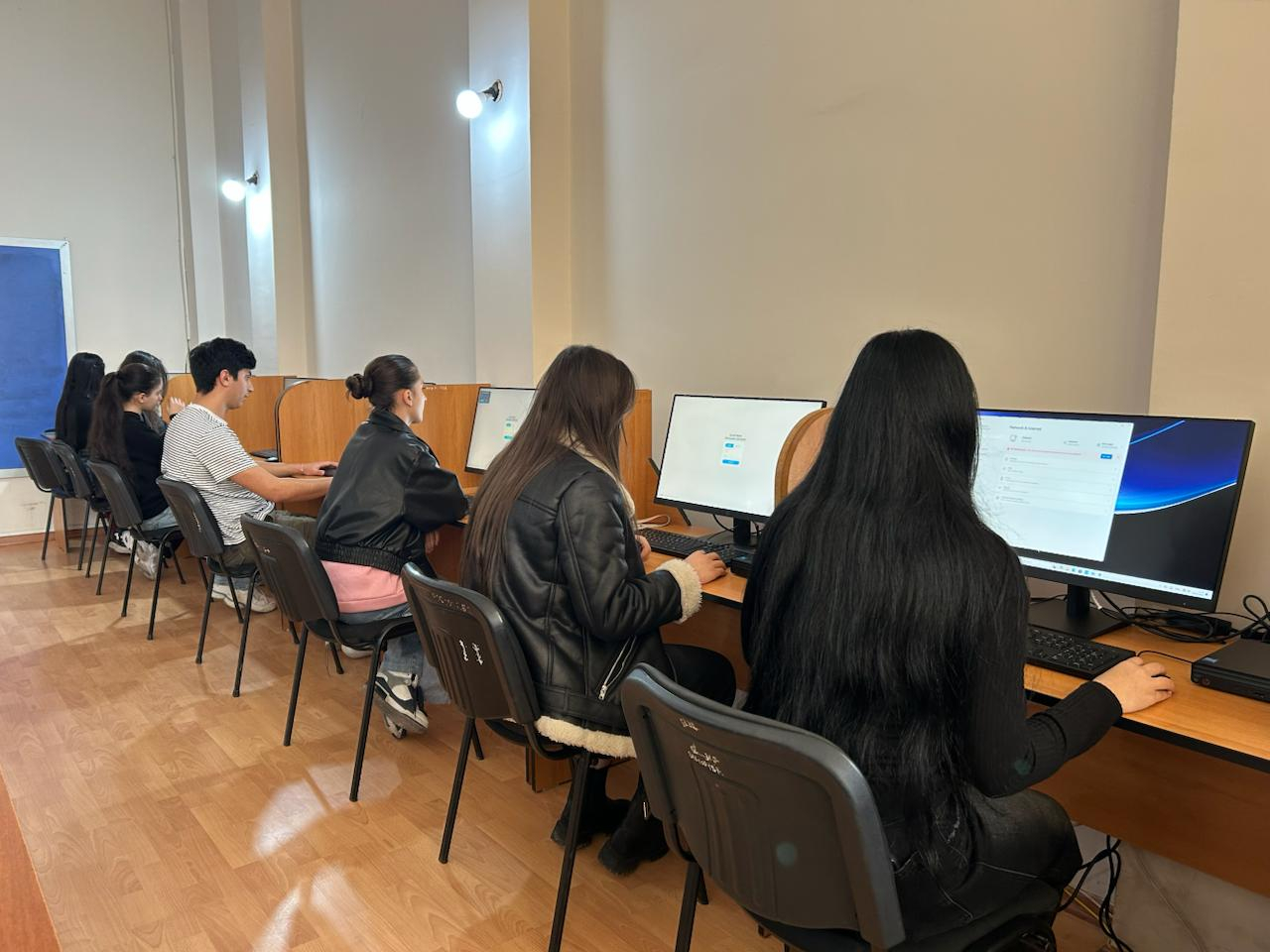 Kolleclərin maddi-texniki bazası gücləndirilir