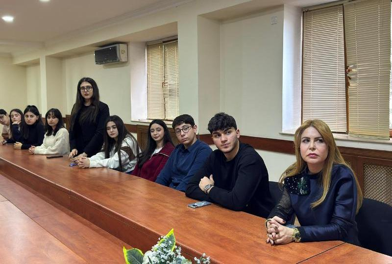 UNEC-də "Açıq qapı" günü keçirilib