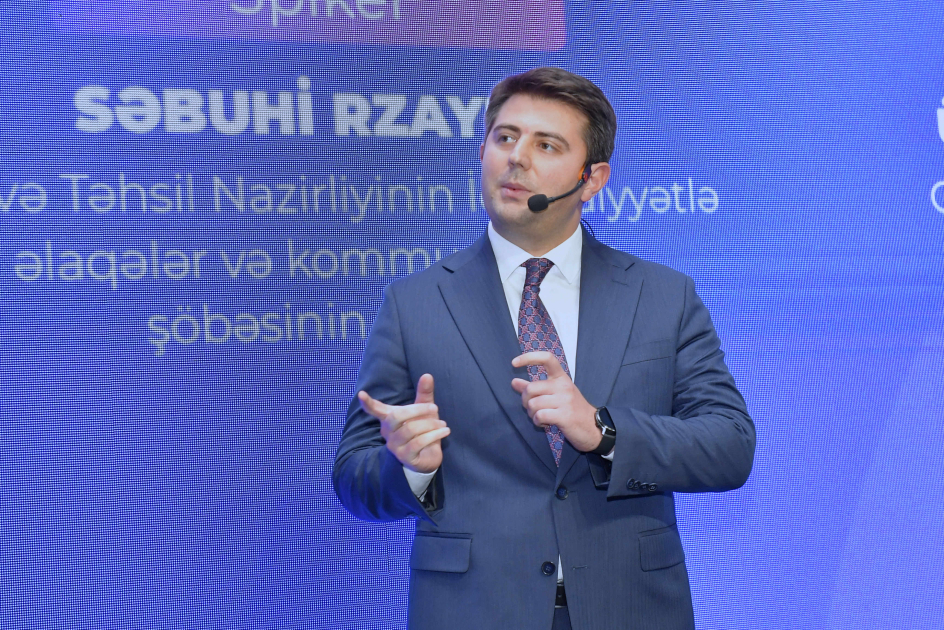 Media savadlılığının perspektivləri müzakirə olunub