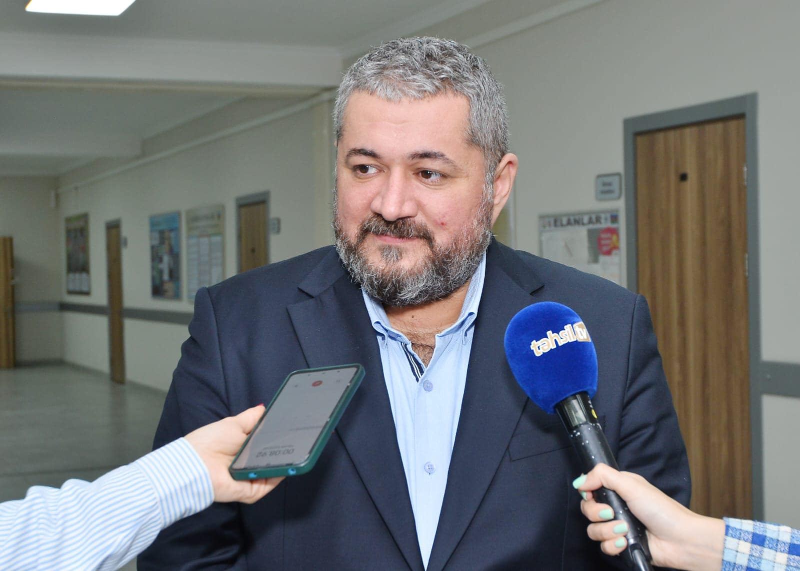 Problem təhsili biznes adı ilə alverə çevirənlərdədir