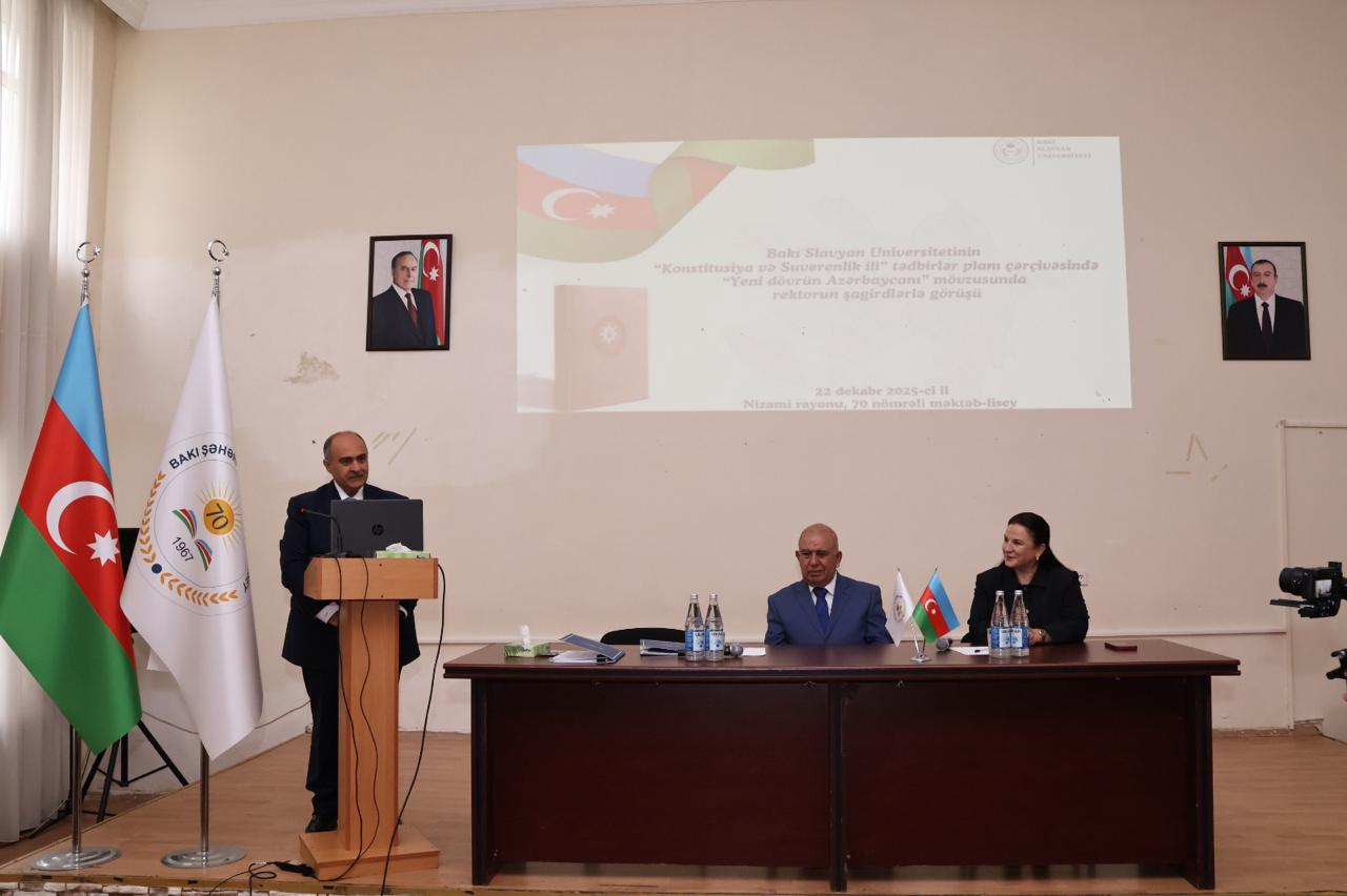 BSU-nun rektoru məktəblilərlə görüş keçirib