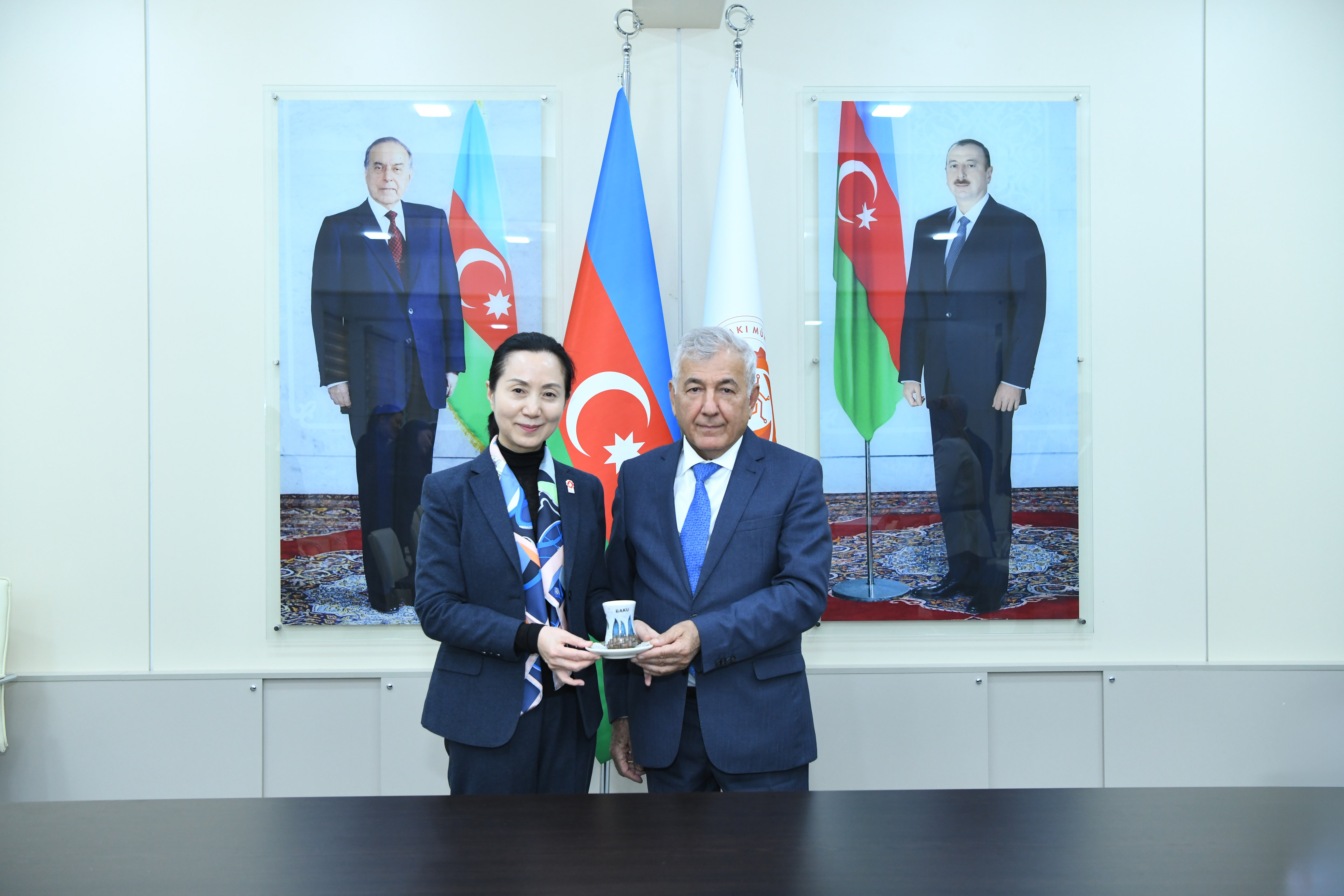 BMU Çinin nüfuzlu Fudan Universiteti ilə əməkdaşlığa başlayır