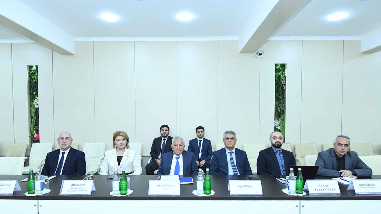 BMU Çinin nüfuzlu Fudan Universiteti ilə əməkdaşlığa başlayır